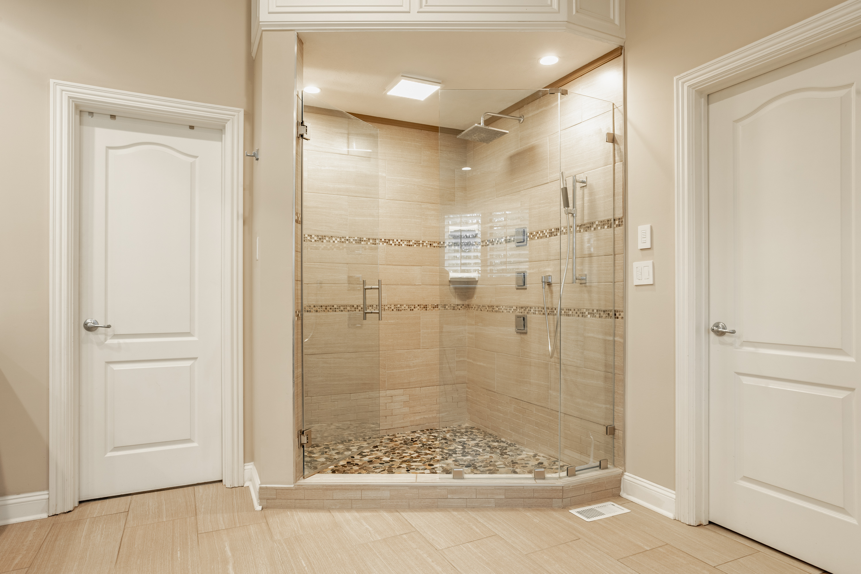  Exceptional West Carmel Home with Resort-Caliber Backyard - 物件實景