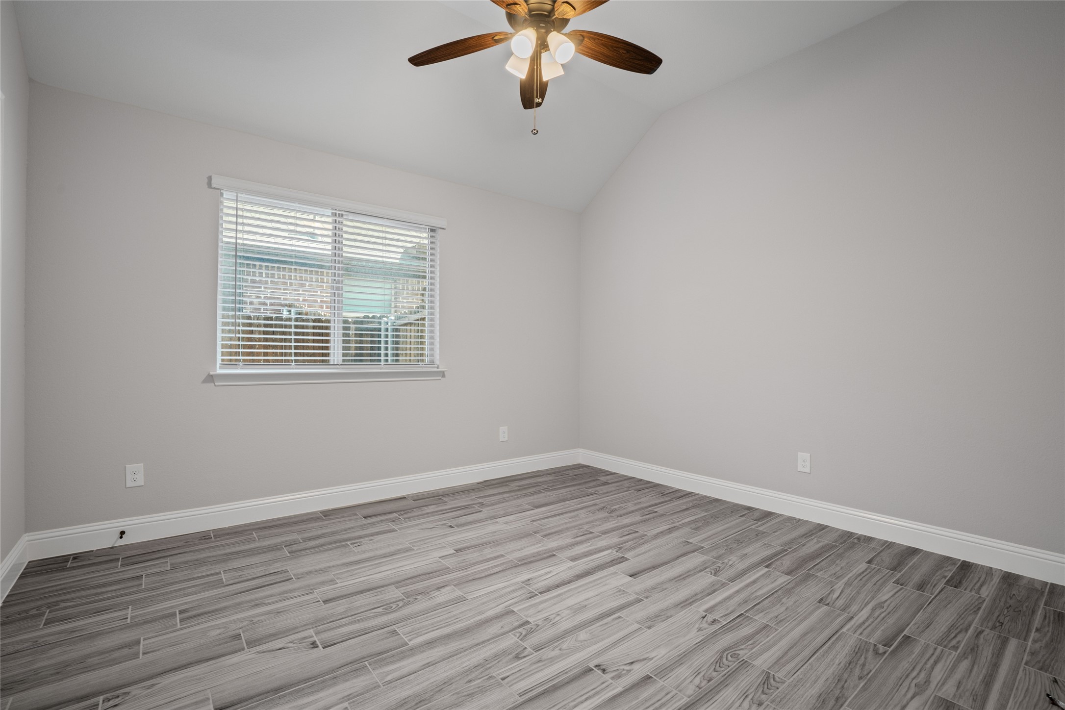 Melissa, Texas, 75454, United States, 4 Bedrooms Bedrooms, ,3 BathroomsBathrooms,Residential,For Sale,1994825