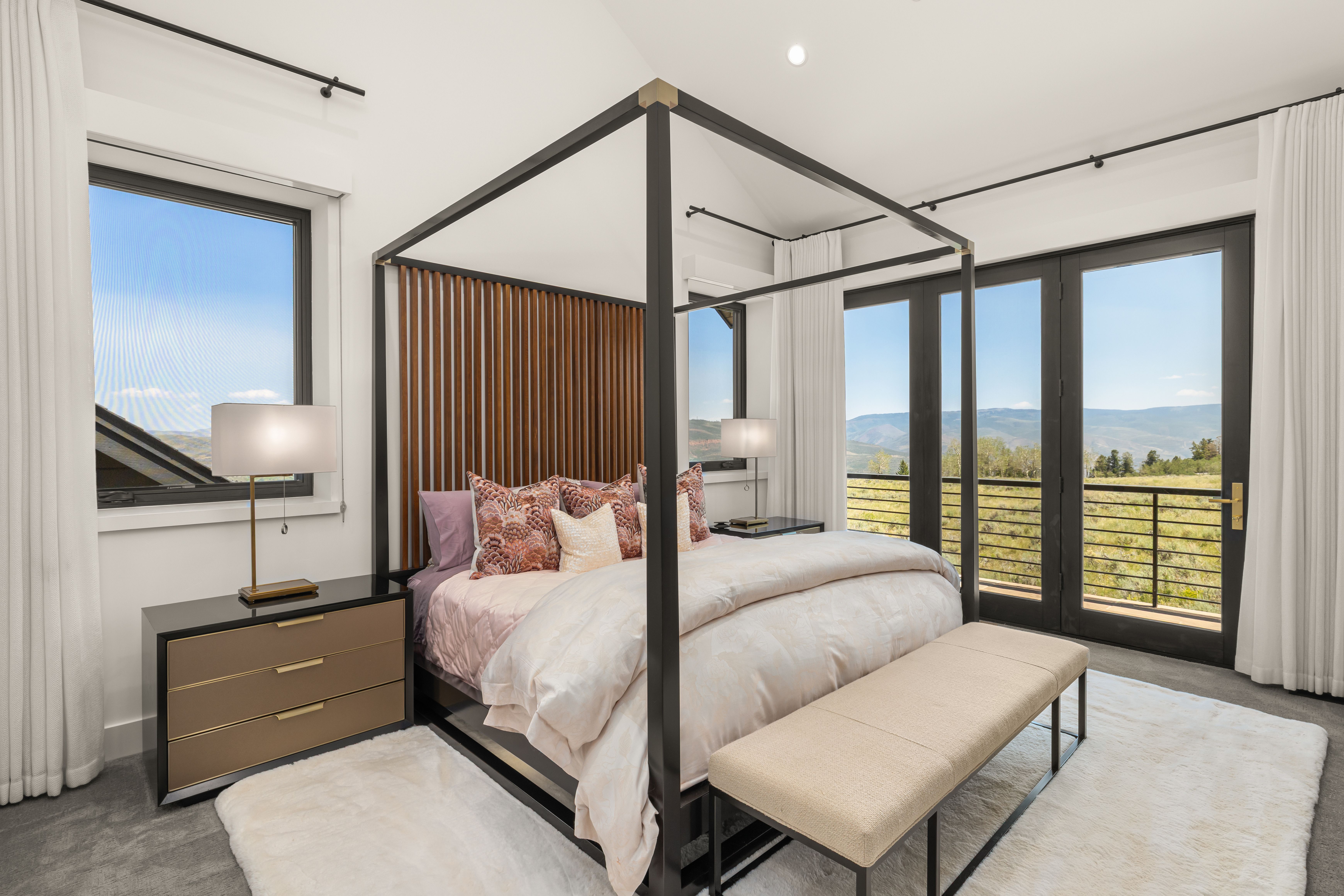  Designed to Embrace Both Grand Entertaining and Everyday Mountain Living - 物件實景