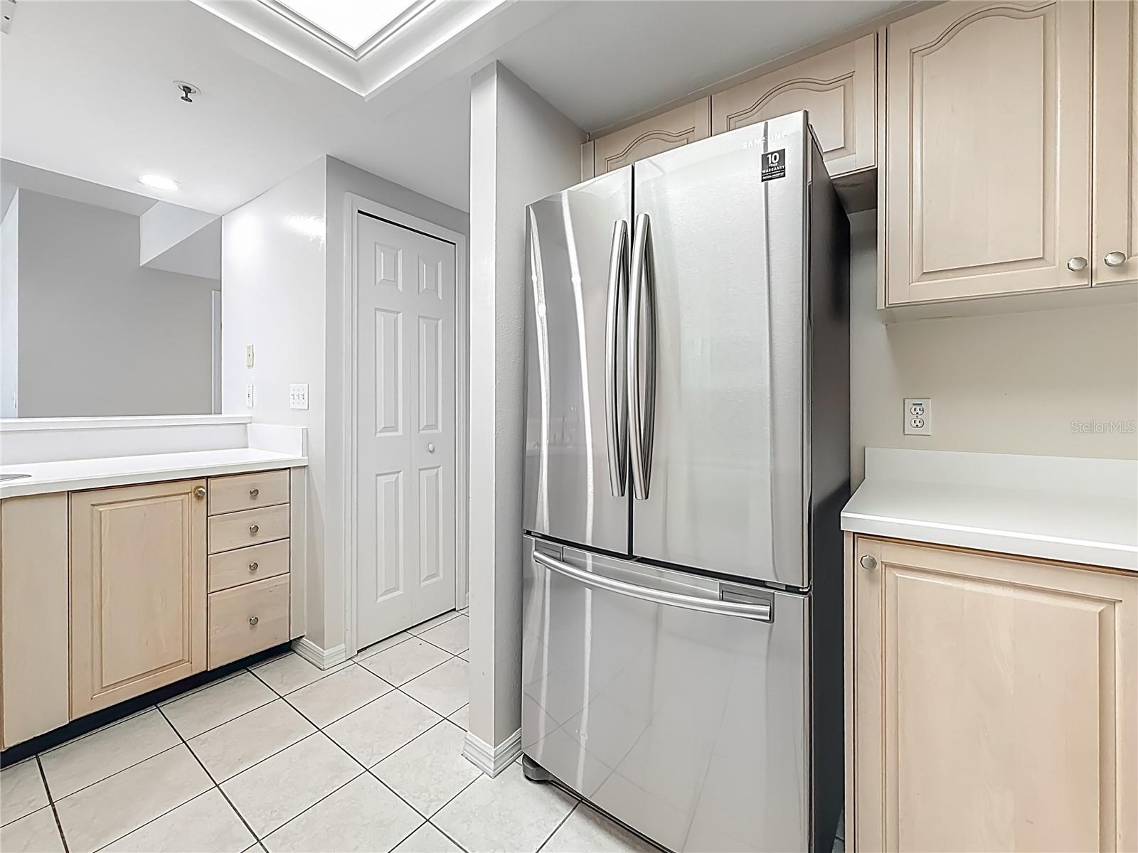 Madeira Beach, Florida, 33708, United States, 2 Bedrooms Bedrooms, ,2 BathroomsBathrooms,Residential,For Sale,1985682