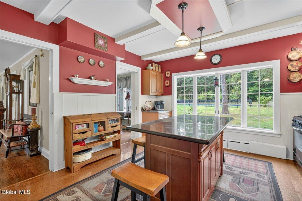 Schenectady, New York, 12309, United States, 5 Bedrooms Bedrooms, ,4 BathroomsBathrooms,Residential,For Sale,1938536