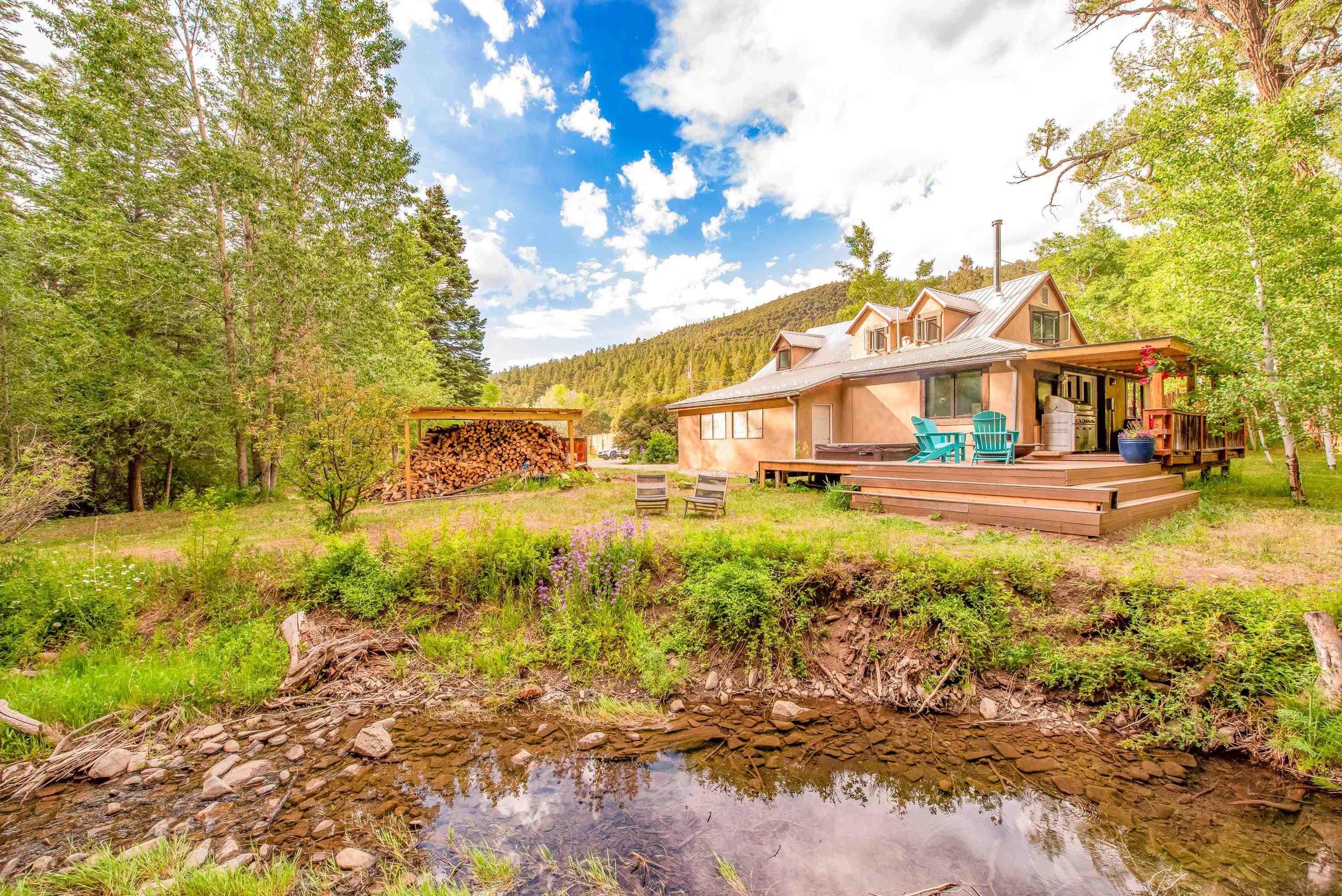 Taos, New Mexico, 87571, United States, 2 Bedrooms Bedrooms, ,2 BathroomsBathrooms,Residential,For Sale,1829499