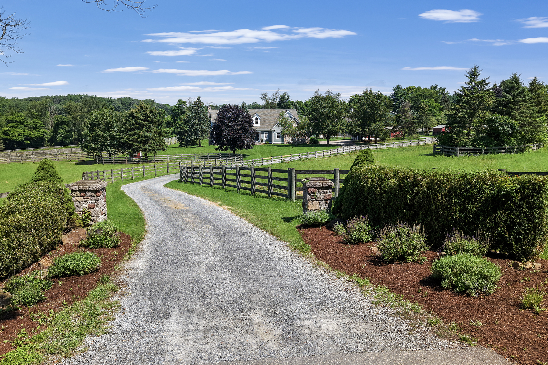  One of a Kind Well Appointed Custom Built Equestrian Property - 物件實景