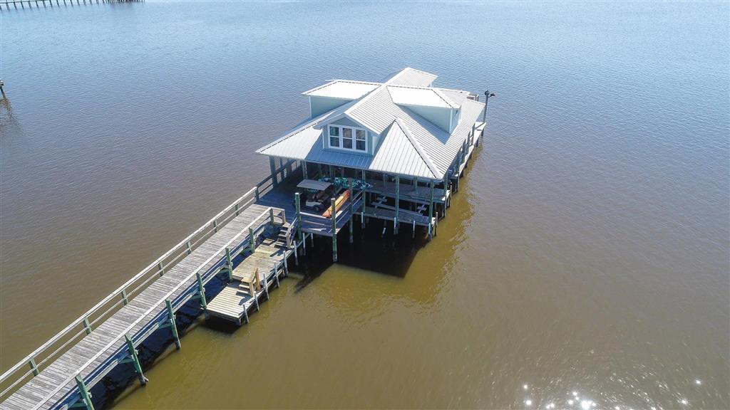 Lake Charles, Louisiana, 70607, United States, 1 Bedroom Bedrooms, ,2 BathroomsBathrooms,Residential,For Sale,2028404