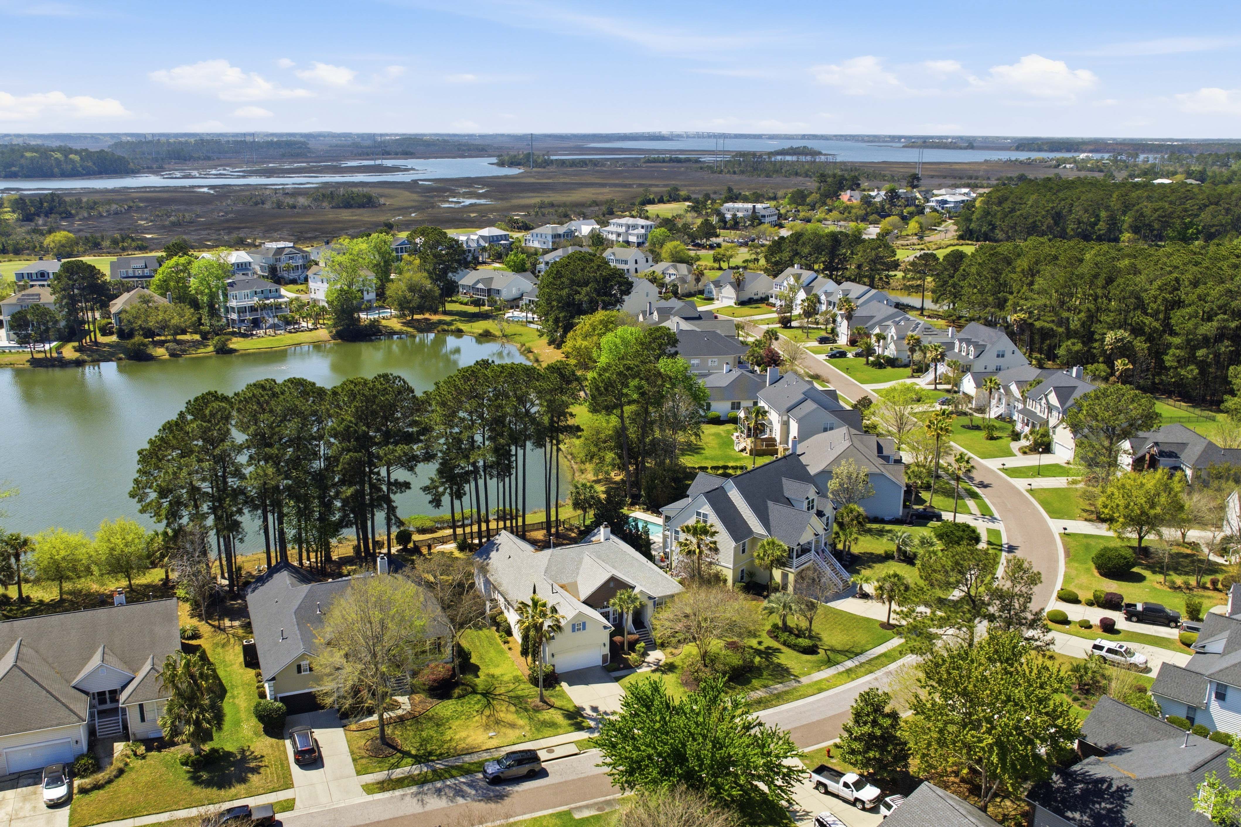  1596 Oakhurst Drive - 物件實景