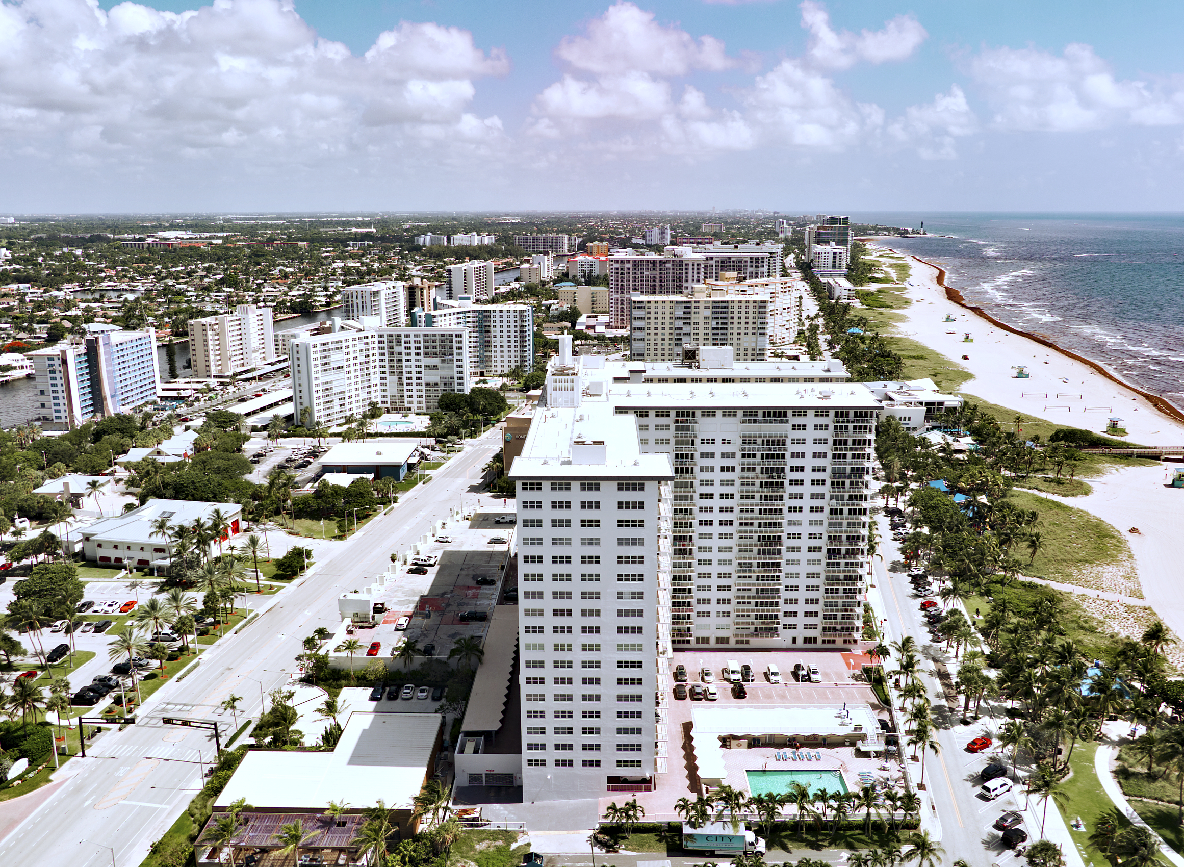  111 N Pompano Beach Boulevard, Pompano Beach, FL, 33062 - 物件實景