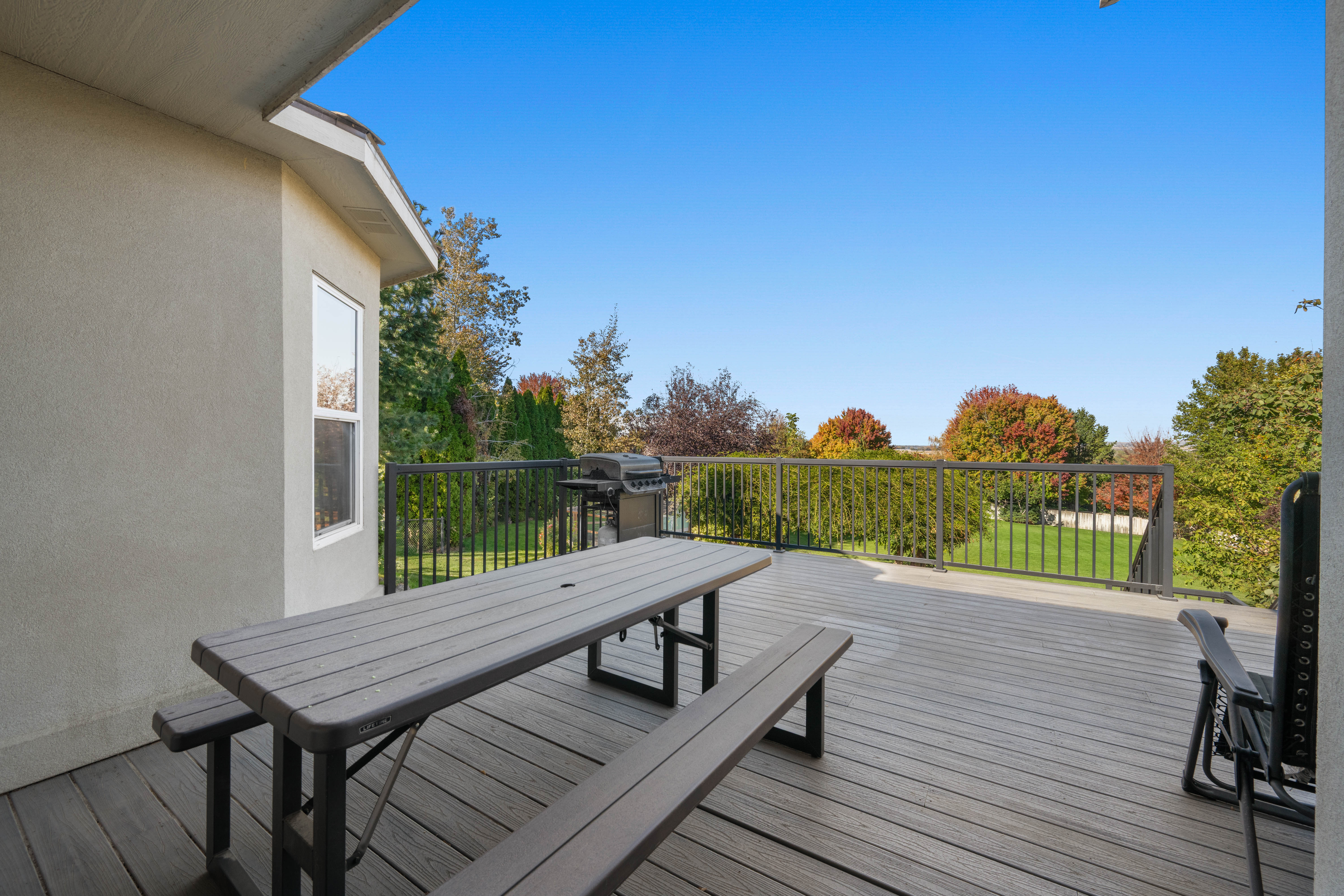  1.15 Acres in City Limits, 4 Bed, Built 2018 - 物件實景