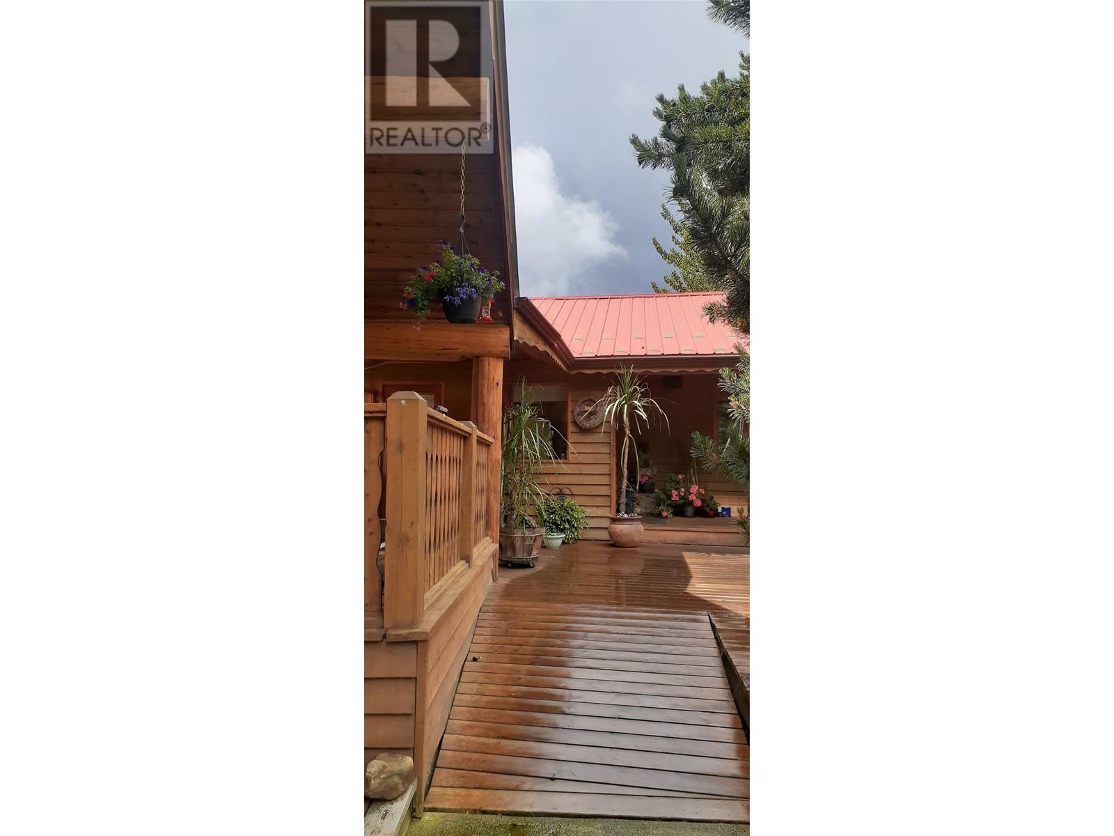 CLEARWATER, British Columbia, V0E 1N1, CA, 1 Bedroom Bedrooms, ,1 BathroomBathrooms,Residential,For Sale,1837039