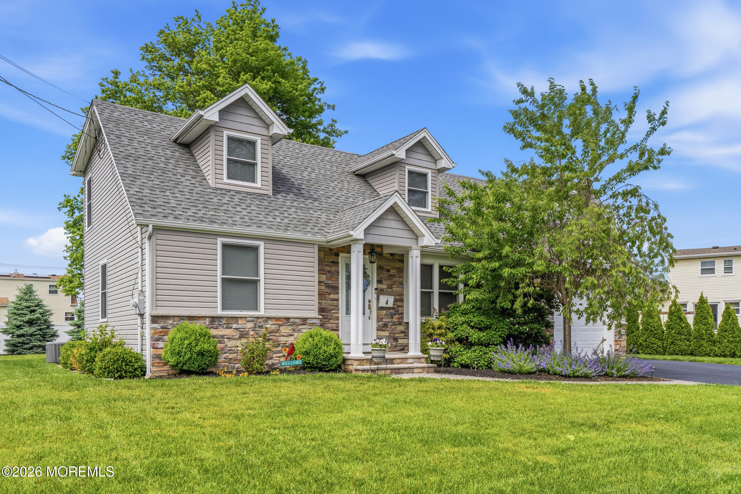 East Brunswick, New Jersey, 08816, United States, 4 Bedrooms Bedrooms, ,3 BathroomsBathrooms,Residential,For Sale,2049149