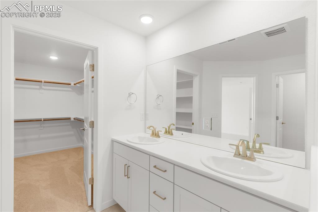 Colorado Springs, Colorado, 80924, United States, 3 Bedrooms Bedrooms, ,3 BathroomsBathrooms,Residential,For Sale,1911432