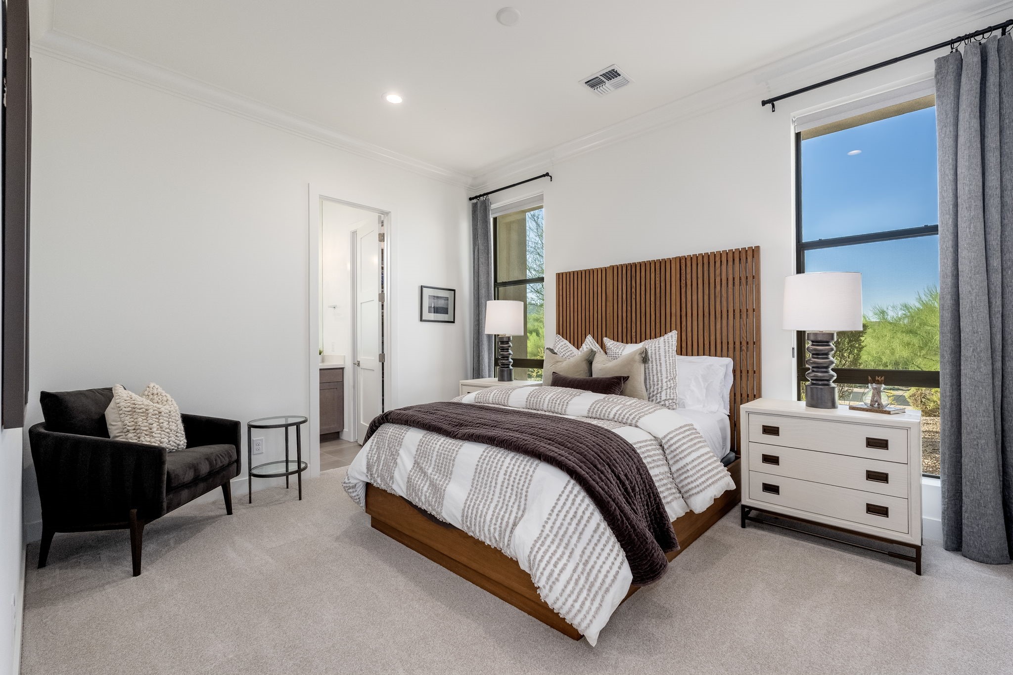  12423 E Desert Vista Dr  Scottsdale, AZ - 物件實景