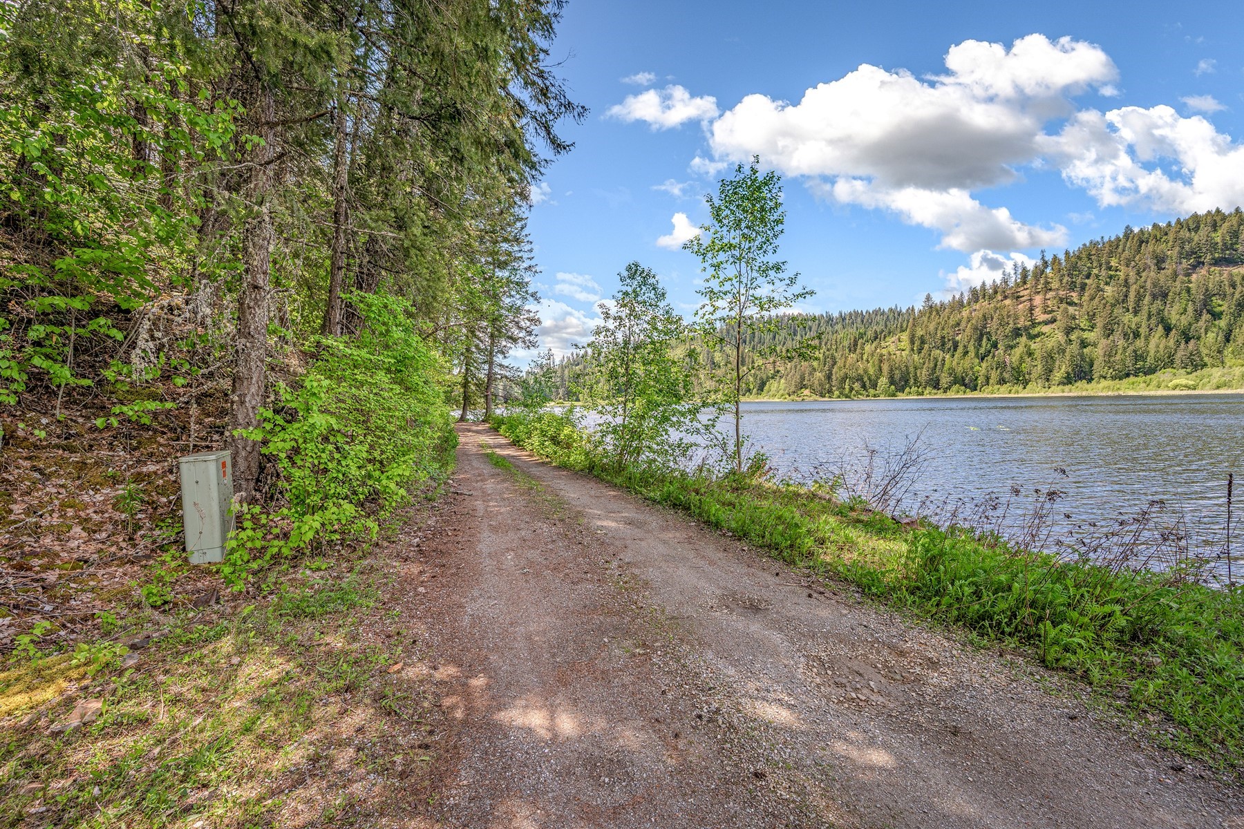  Lake Retreat on Private Acreage - 物件實景