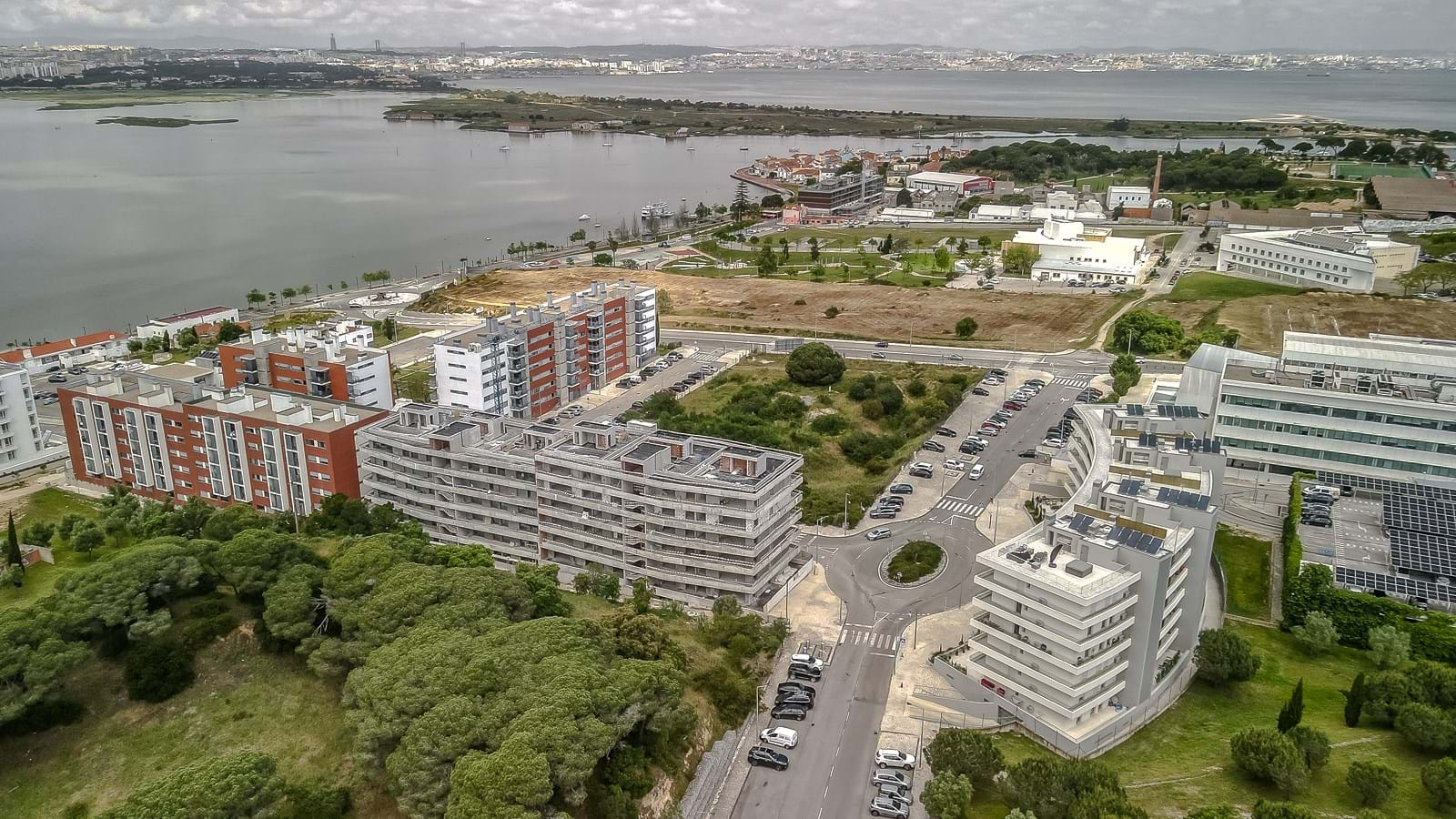 Seixal, Setúbal, 2840-244, PT, 3 Bedrooms Bedrooms, ,3 BathroomsBathrooms,Residential,For Sale,1819381