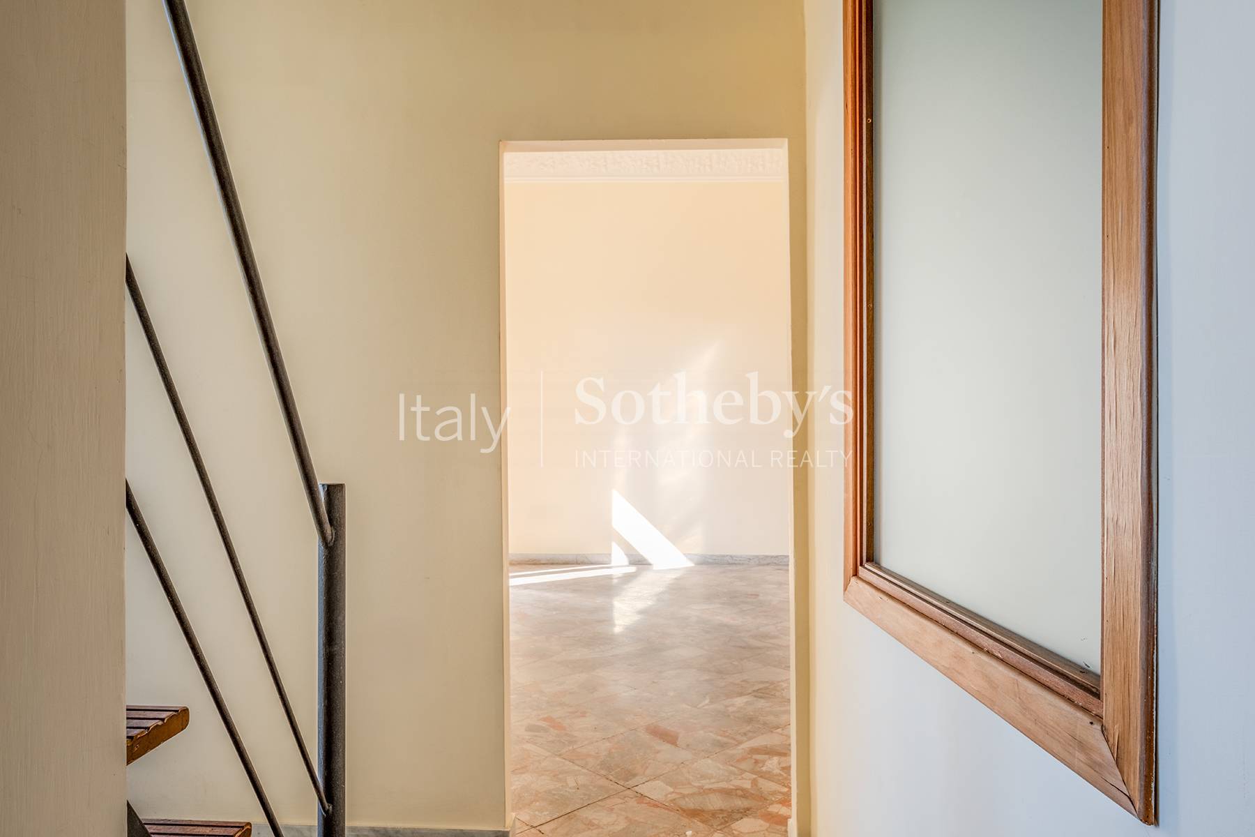 Spacious apartment in the heart of Chiaia - 物件實景