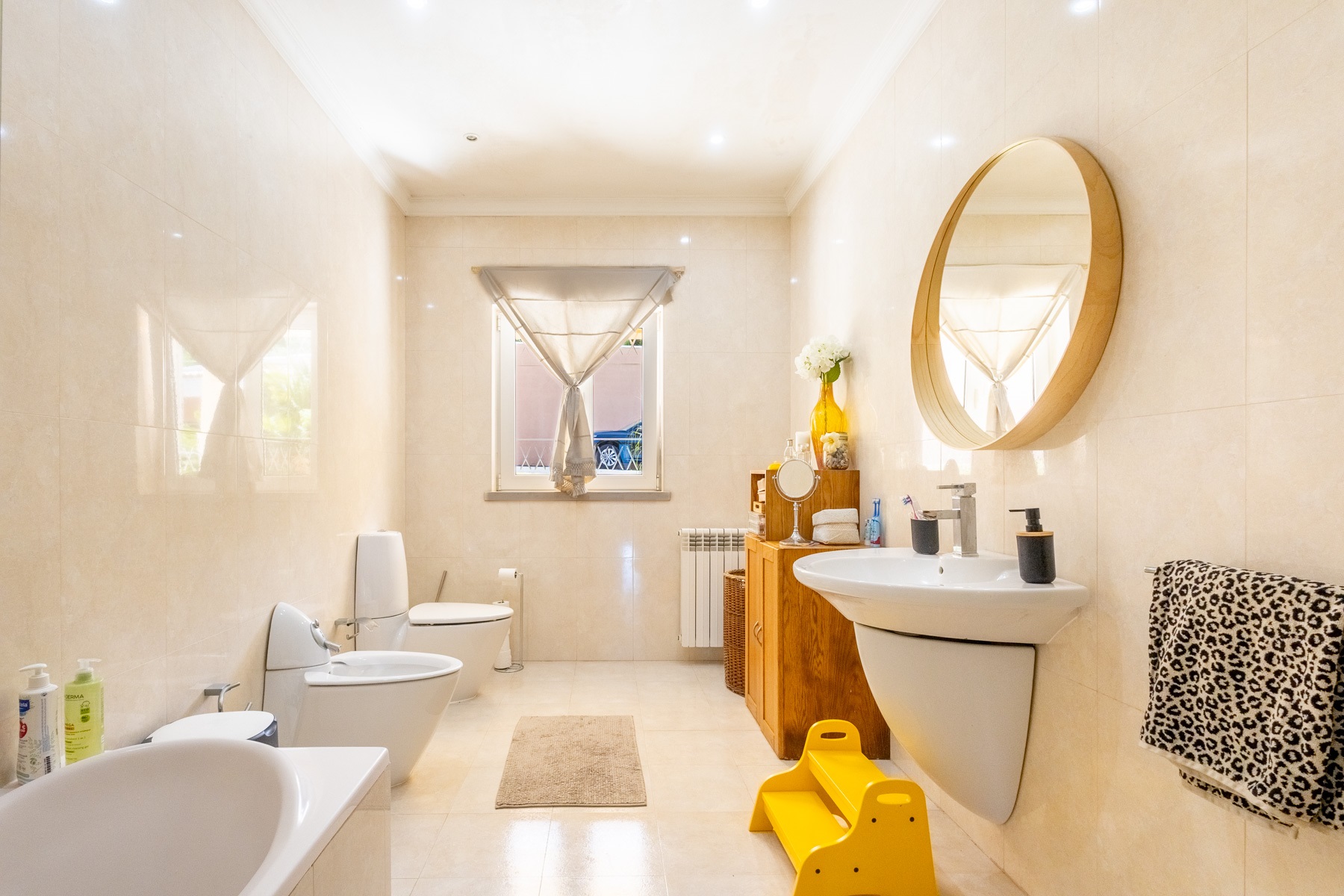  Detached house, 8 bedrooms, for Sale - 物件實景