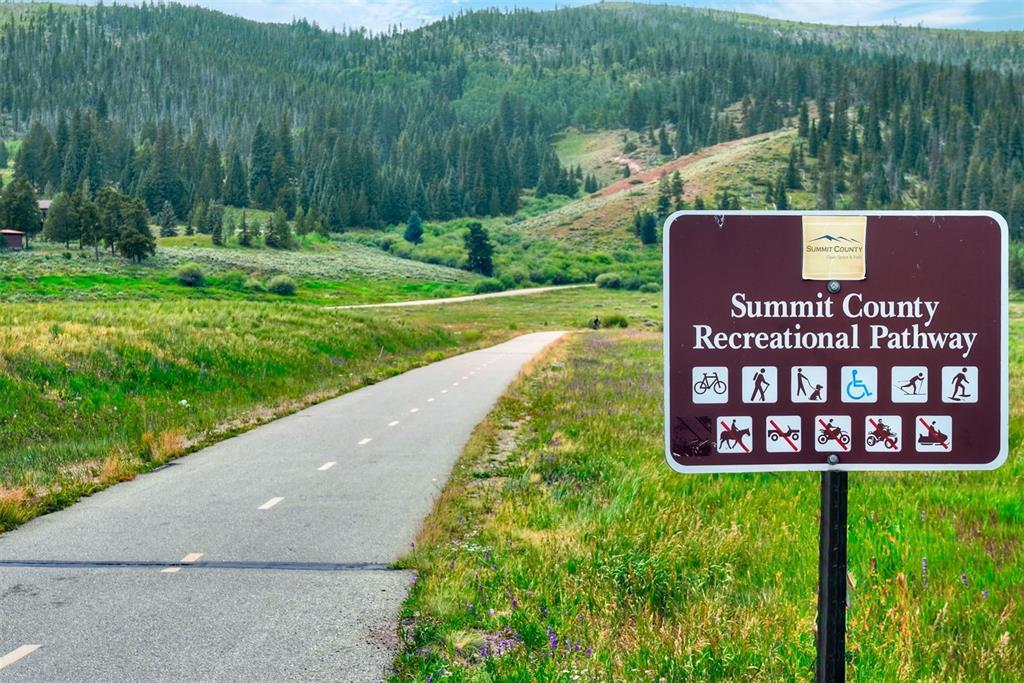 BRECKENRIDGE, Colorado, 80424, United States, 2 Bedrooms Bedrooms, ,1 BathroomBathrooms,Residential,For Sale,1906460