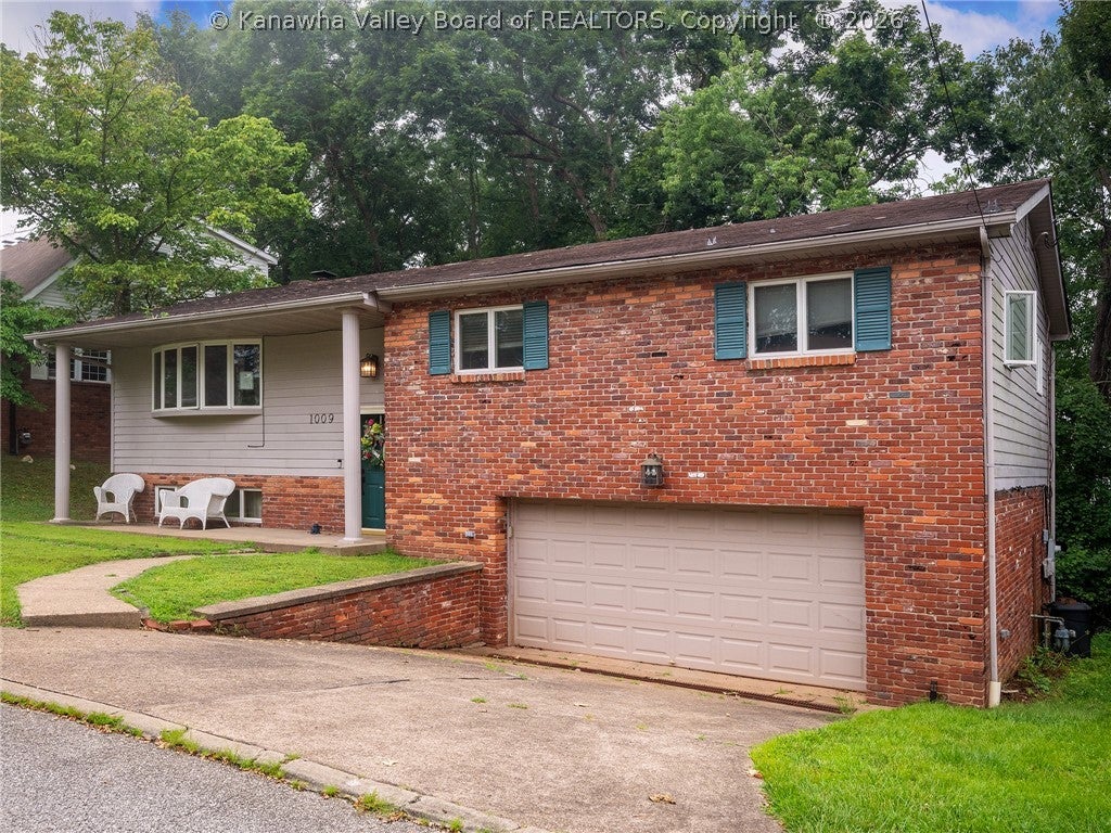 Rustling Rd, South Charleston, WV 25303 #1
