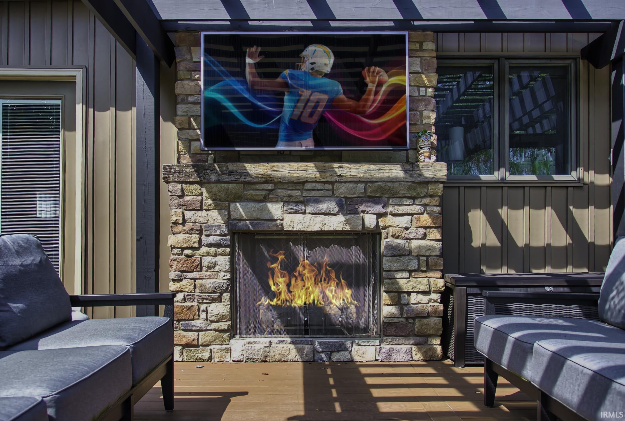 Leo, Indiana, 46765, United States, 4 Bedrooms Bedrooms, ,4 BathroomsBathrooms,Residential,For Sale,1988883