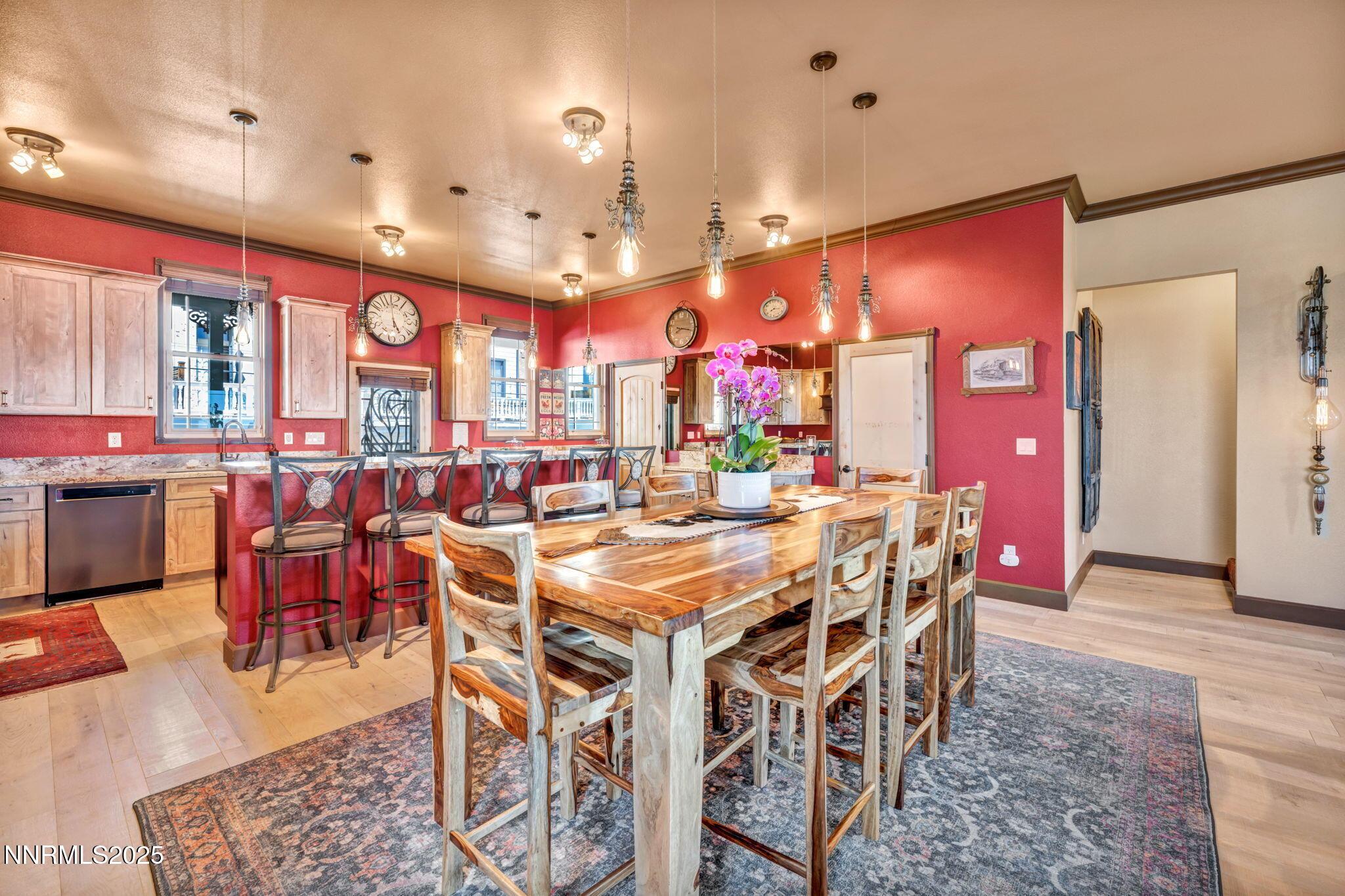 Virginia City, Nevada, 89440, United States, 3 Bedrooms Bedrooms, ,3 BathroomsBathrooms,Residential,For Sale,1848637