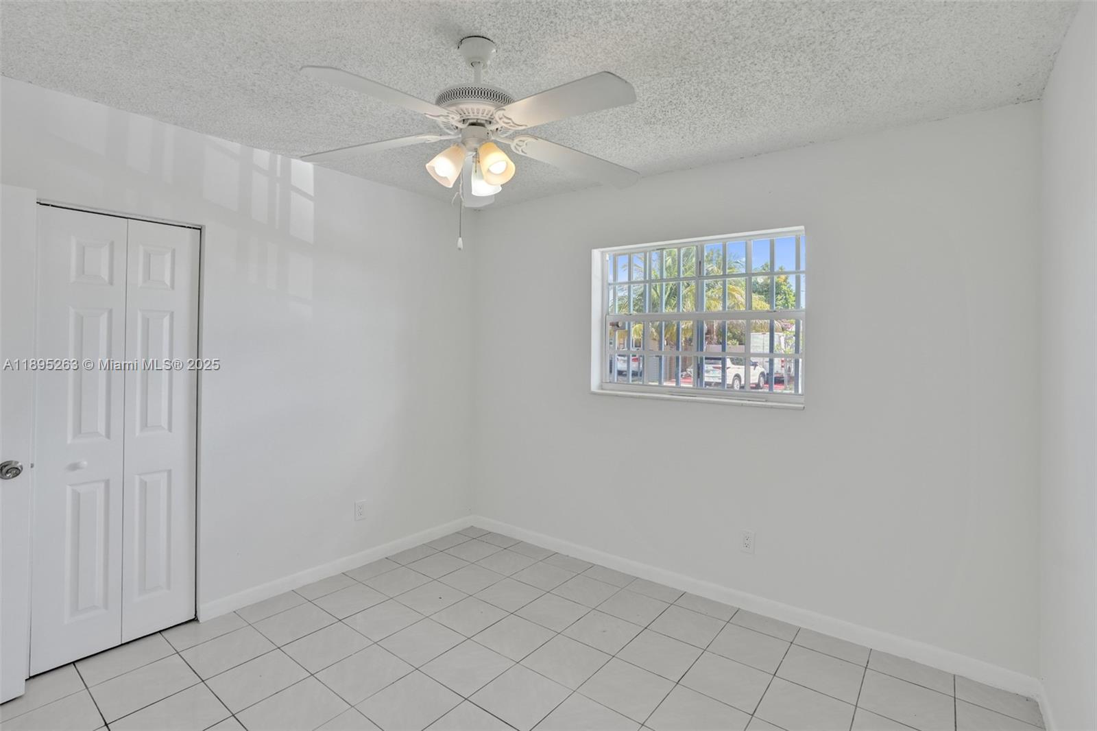 Miami, Florida, 33189, United States, 4 Bedrooms Bedrooms, ,2 BathroomsBathrooms,Residential,For Sale,1965129