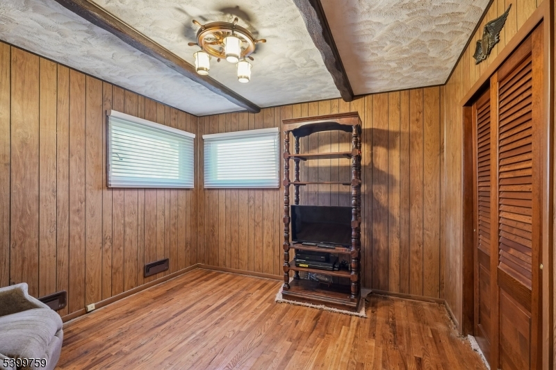 Clifton City, New Jersey, 07012, United States, 3 Bedrooms Bedrooms, ,1 BathroomBathrooms,Residential,For Sale,2003505