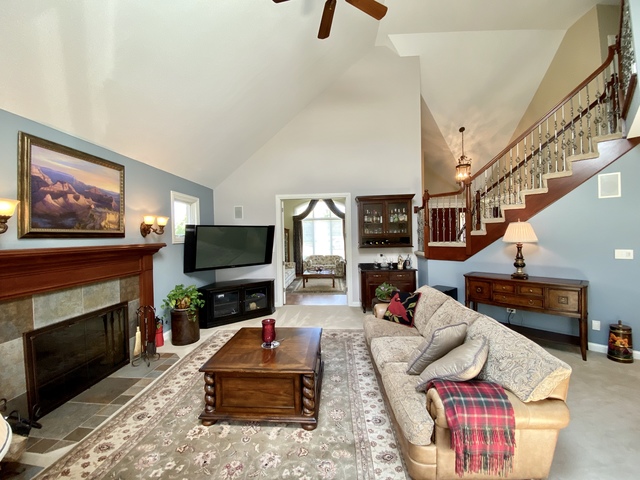 Mokena, Illinois, 60448, United States, 5 Bedrooms Bedrooms, ,4 BathroomsBathrooms,Residential,For Sale,1915819