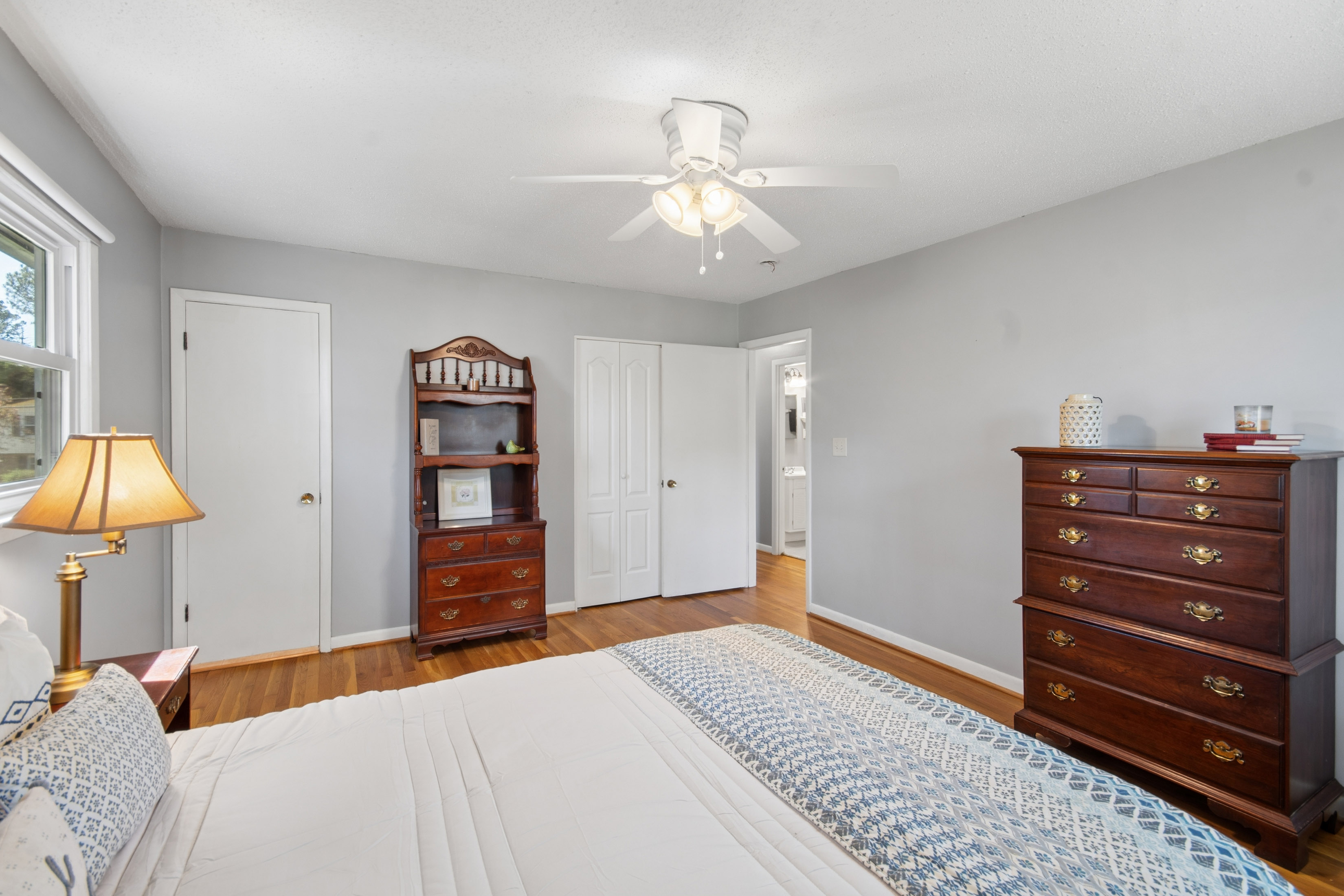  Rare Opportunity in Huntwood Neighborhood - 物件實景