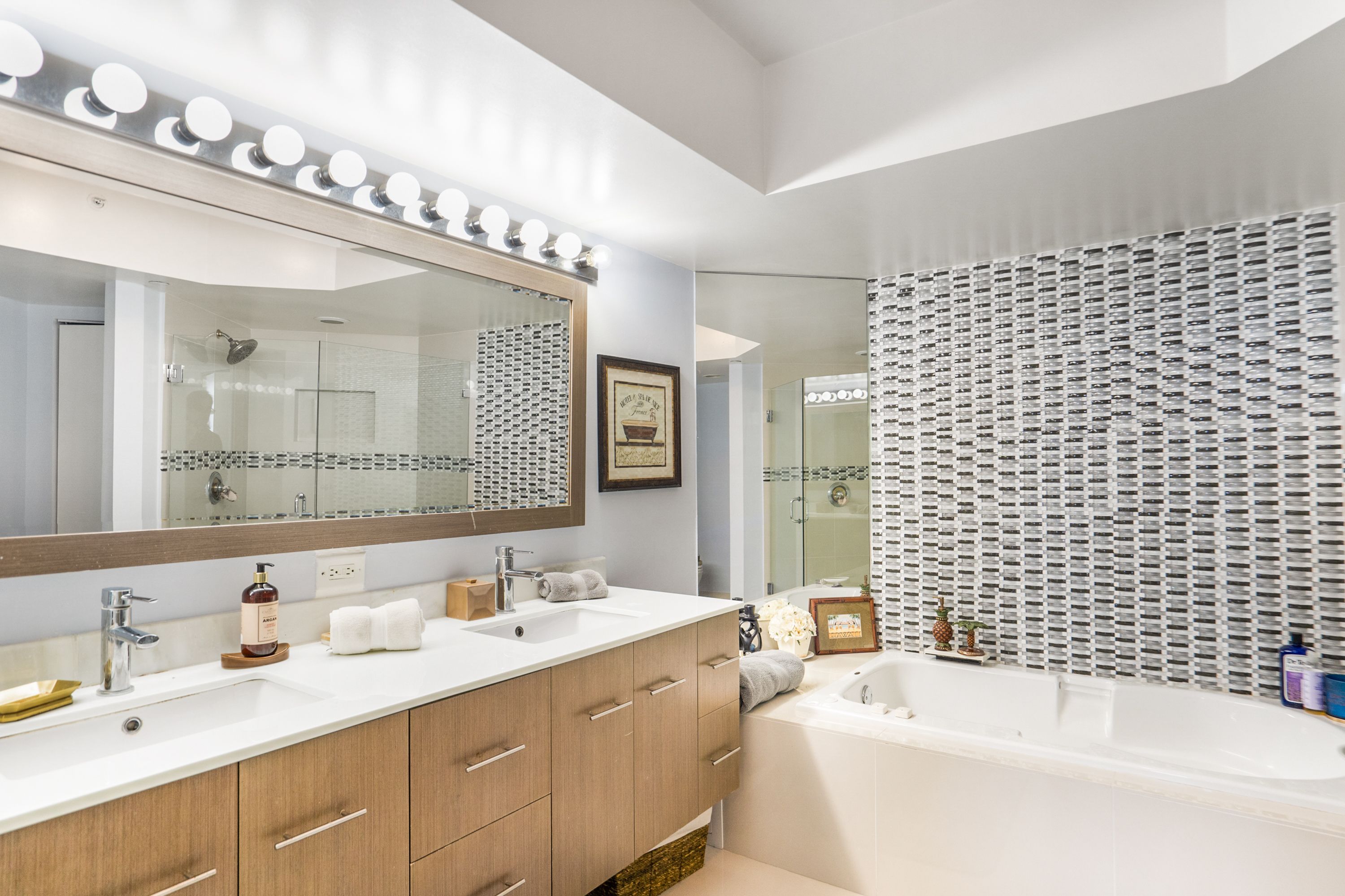  21055 Yacht Club Dr, Aventura, FL, 33180 - 物件實景