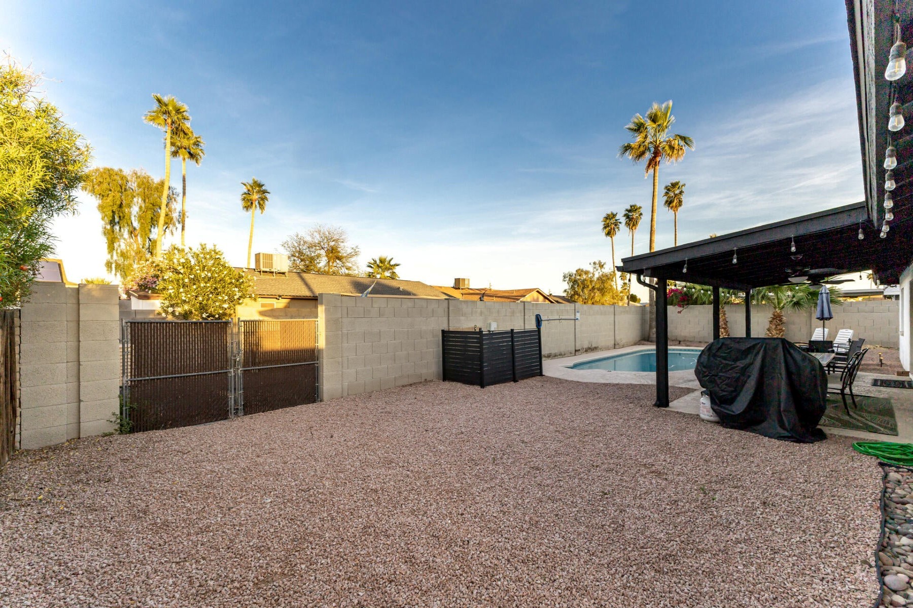  2407 S Allred Drive, Tempe, AZ 85282 - 物件實景