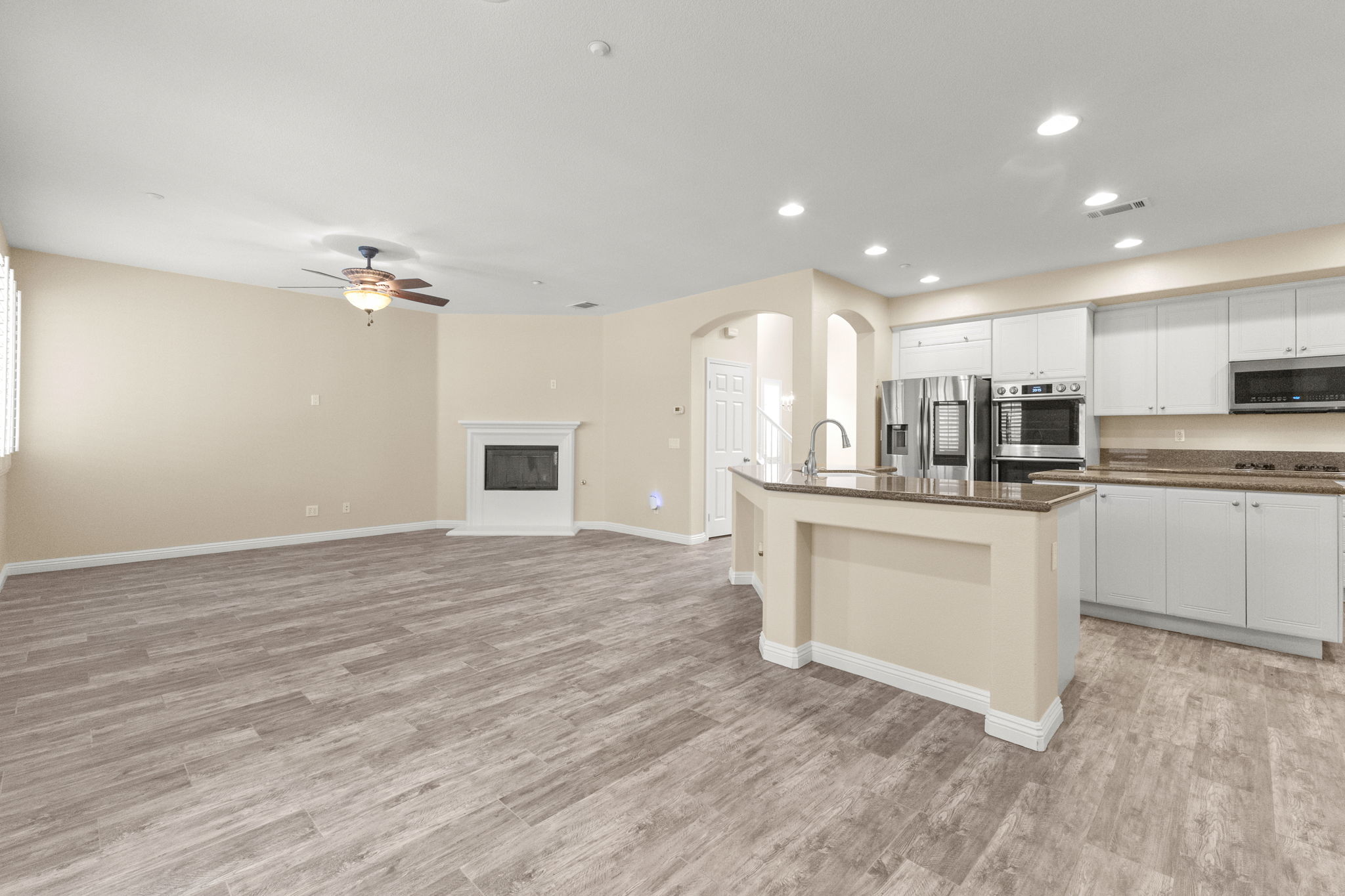 Redlands, California, 92374, United States, 6 Bedrooms Bedrooms, ,4 BathroomsBathrooms,Residential,For Sale,1923576