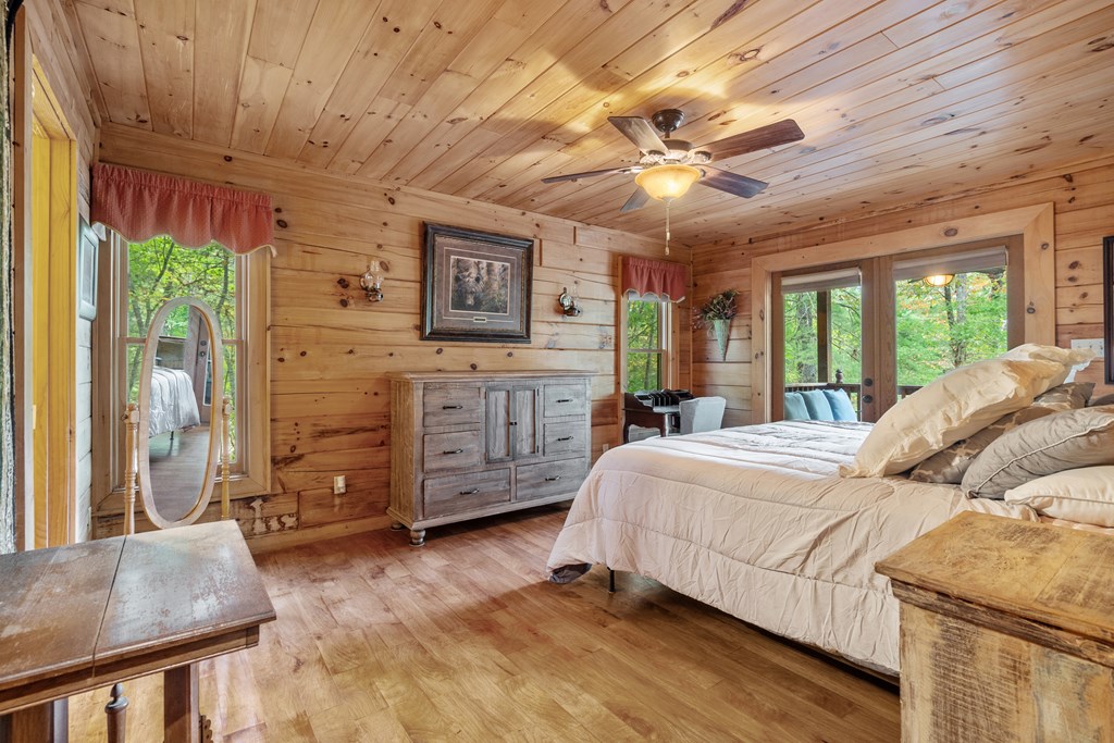 Morganton, Georgia, 30560, United States, 3 Bedrooms Bedrooms, ,3 BathroomsBathrooms,Residential,For Sale,1973910