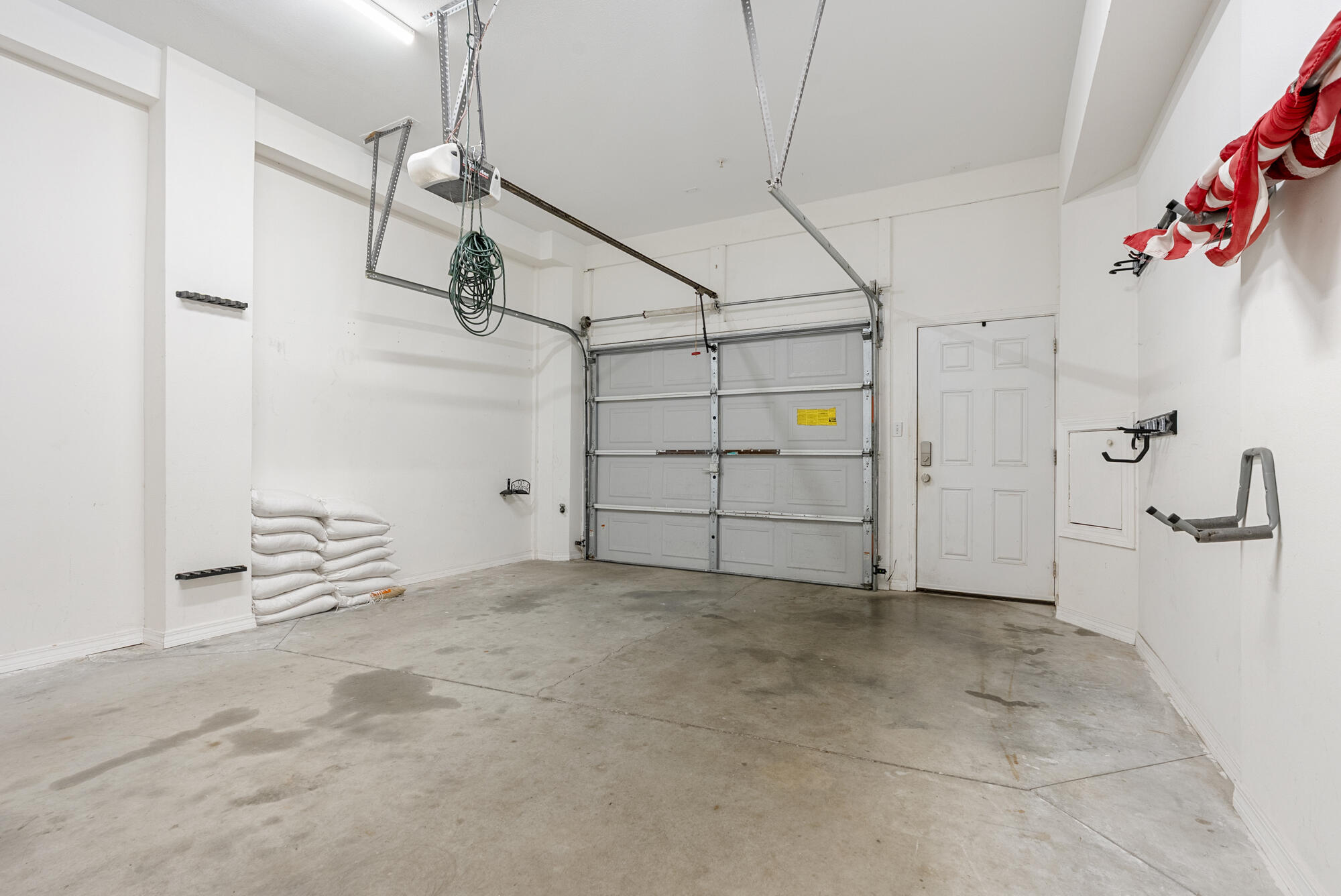 Navarre, Florida, 32566, United States, 3 Bedrooms Bedrooms, ,5 BathroomsBathrooms,Residential,For Sale,1956156