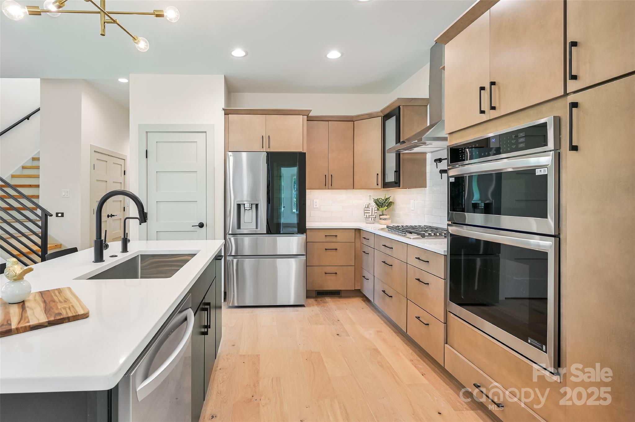 Asheville, North Carolina, 28806, United States, 4 Bedrooms Bedrooms, ,4 BathroomsBathrooms,Residential,For Sale,1837018