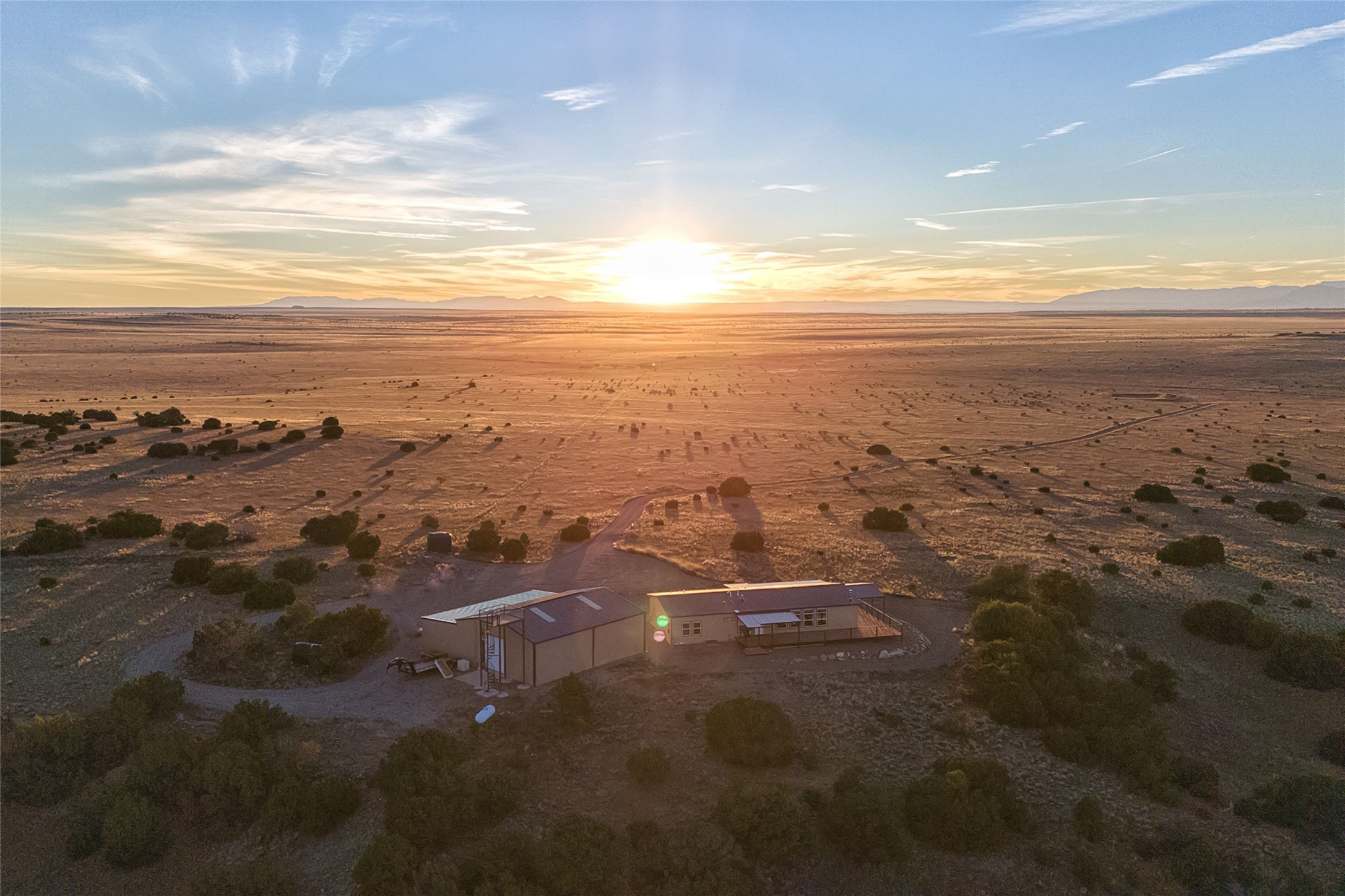  26262 US Highway 285 - 物件實景