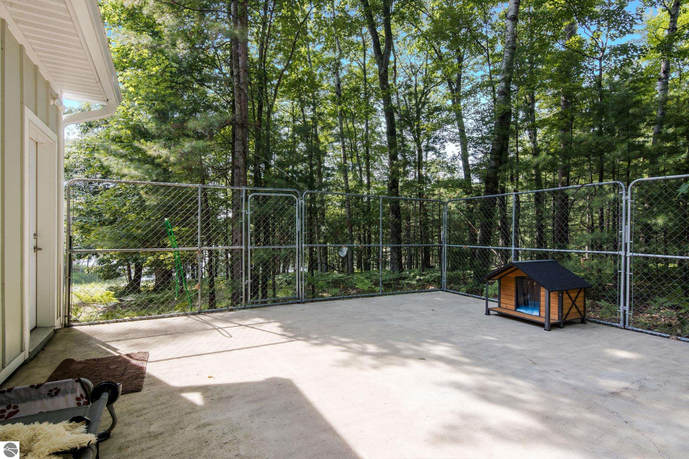 Traverse City, Michigan, 49696, United States, 4 Bedrooms Bedrooms, ,2 BathroomsBathrooms,Residential,For Sale,1975308