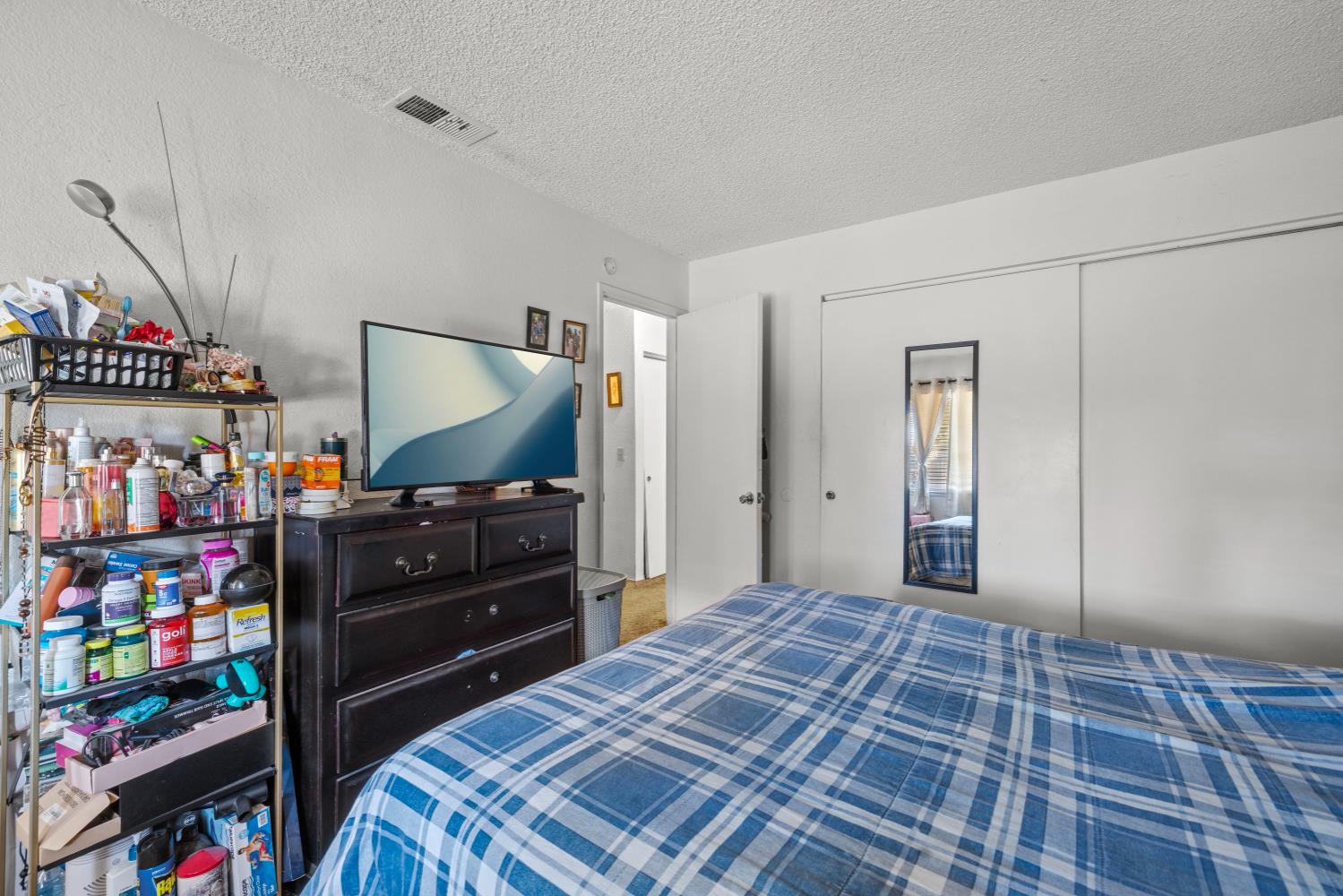 North Highlands, California, 95660, United States, ,Residential,For Sale,1941580
