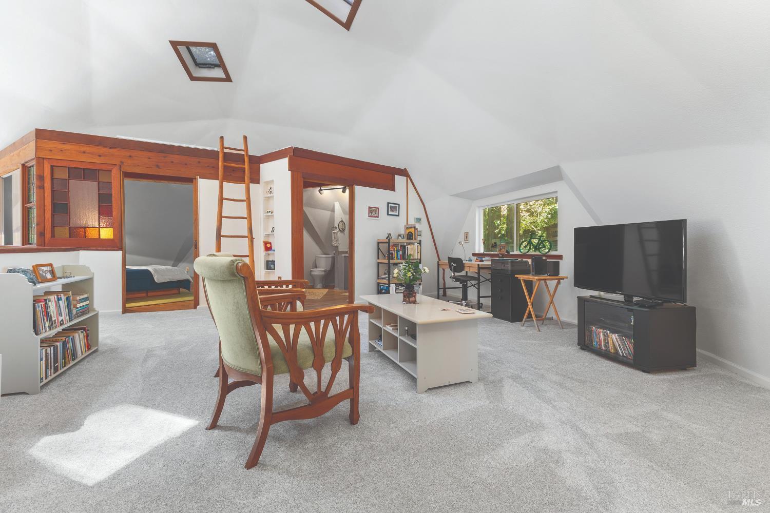 Monte Rio, California, 95462, United States, 1 Bedroom Bedrooms, ,2 BathroomsBathrooms,Residential,For Sale,2025033