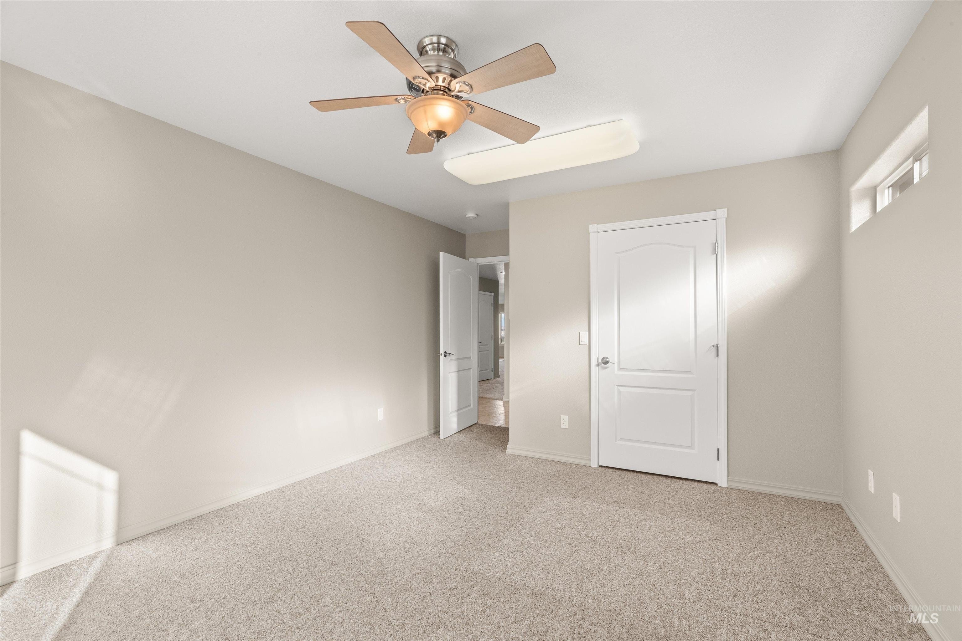 Lewiston, Idaho, 83501, United States, 5 Bedrooms Bedrooms, ,3 BathroomsBathrooms,Residential,For Sale,1873499