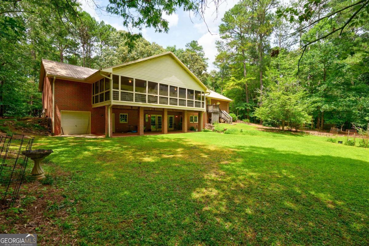 Comer, Georgia, 30629, United States, 5 Bedrooms Bedrooms, ,3 BathroomsBathrooms,Residential,For Sale,1991082