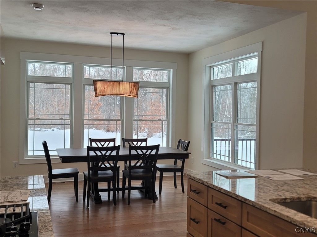 Baldwinsville, New York, 13027, United States, 3 Bedrooms Bedrooms, ,2 BathroomsBathrooms,Residential,For Sale,2001001