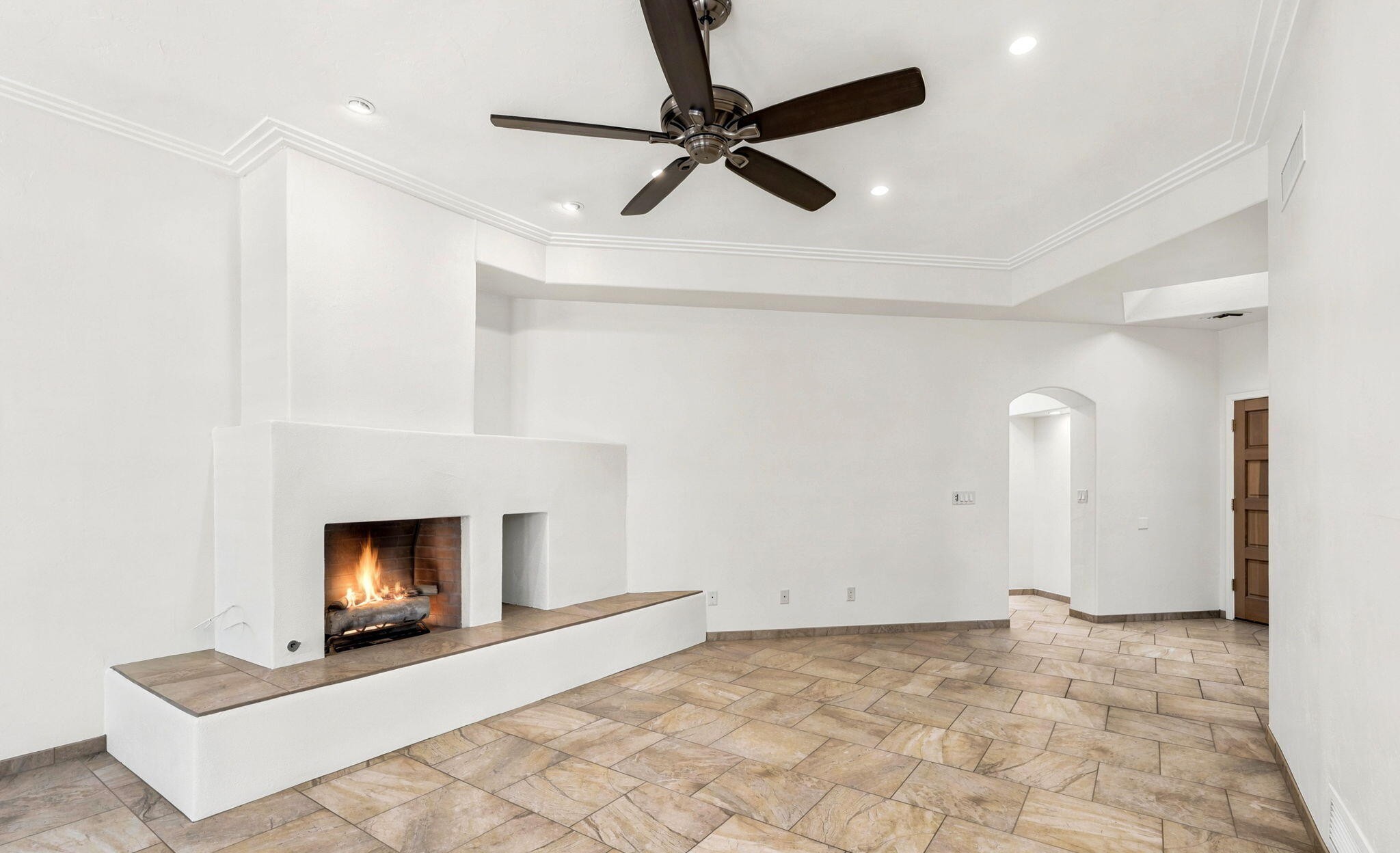  5560 E Miles Circle, Tucson, AZ 85712 - 物件實景