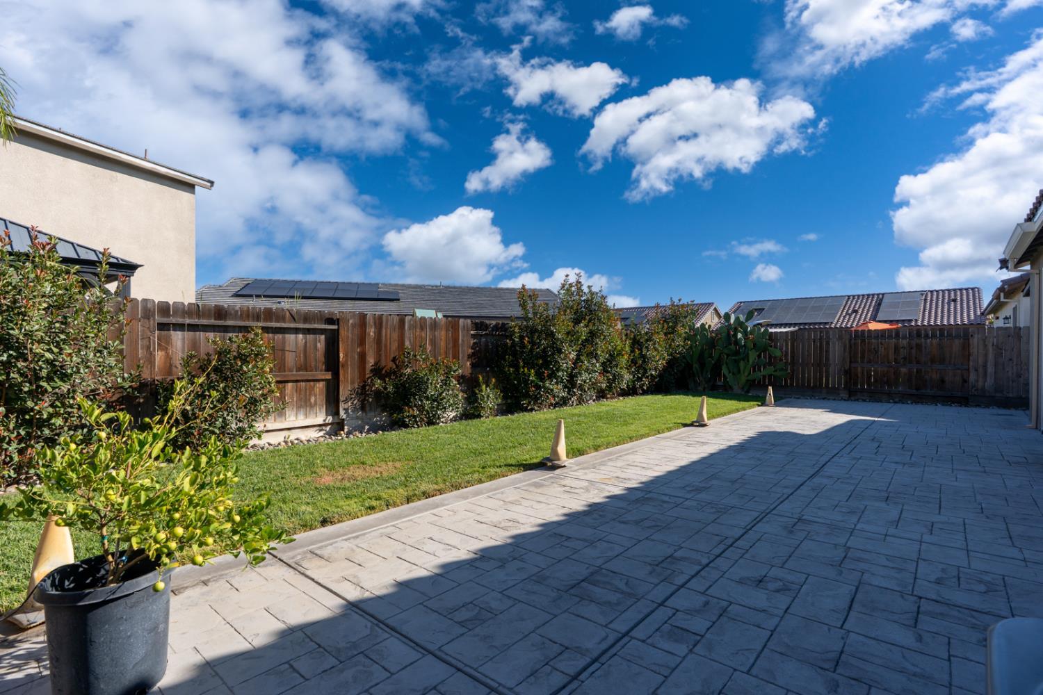 Los Banos, California, 93635, United States, 4 Bedrooms Bedrooms, ,3 BathroomsBathrooms,Residential,For Sale,1974667