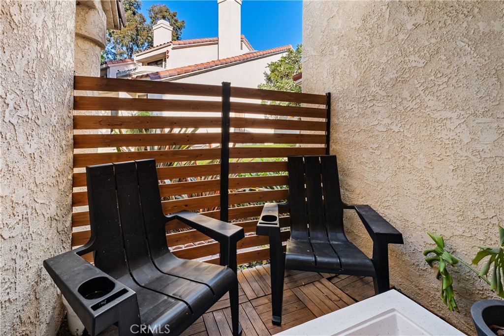 San Juan Capistrano, California, 92675, United States, 2 Bedrooms Bedrooms, ,3 BathroomsBathrooms,Residential,For Sale,1991096