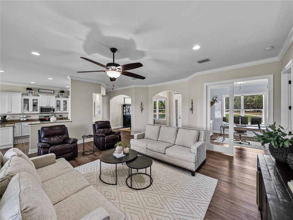 Lake Wales, Florida, 33898, United States, 3 Bedrooms Bedrooms, ,3 BathroomsBathrooms,Residential,For Sale,1793188