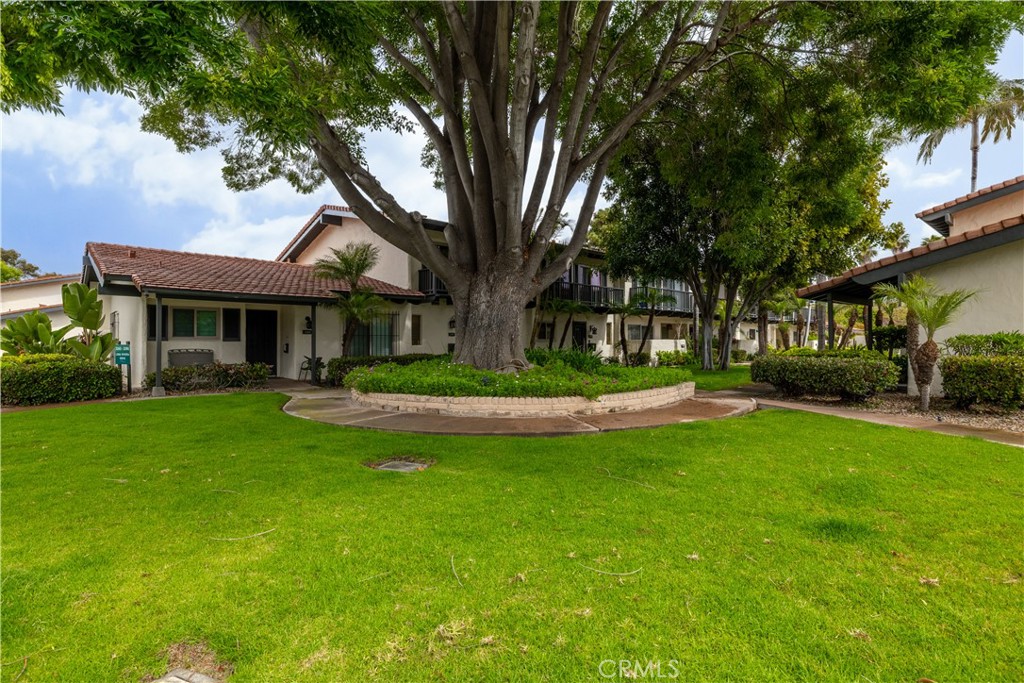 SAN DIEGO, California, 92110, United States, 2 Bedrooms Bedrooms, ,1 BathroomBathrooms,Residential,For Sale,1804818
