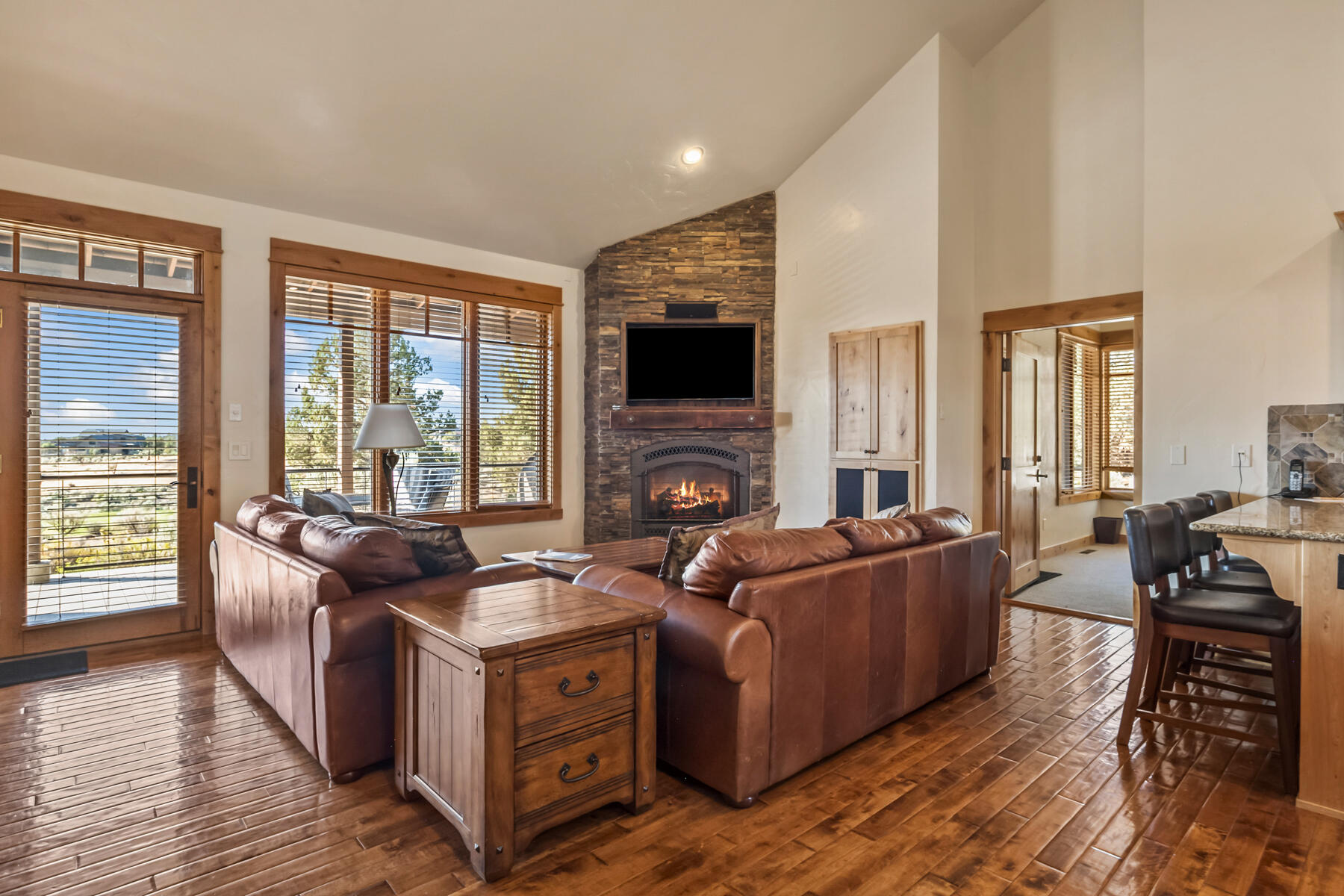 Powell Butte, Oregon, 97753, United States, 3 Bedrooms Bedrooms, ,4 BathroomsBathrooms,Residential,For Sale,1917768
