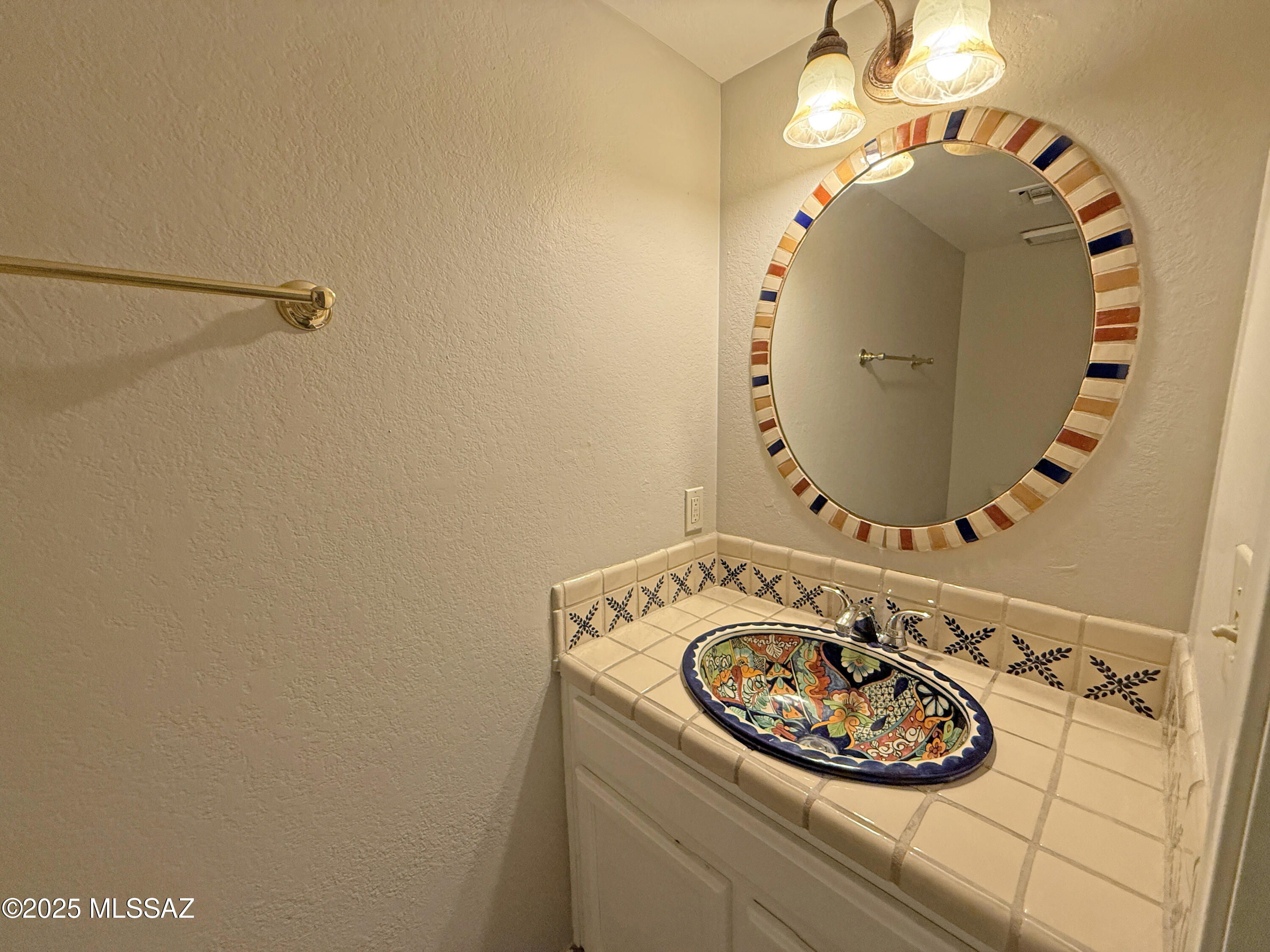 Tucson, Arizona, 85745, United States, 4 Bedrooms Bedrooms, ,3 BathroomsBathrooms,Residential,For Sale,1848330