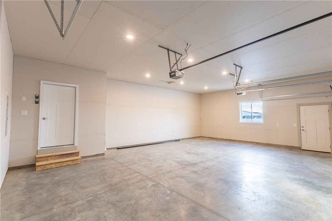 Billings, Montana, 59106, United States, 4 Bedrooms Bedrooms, ,3 BathroomsBathrooms,Residential,For Sale,1978056