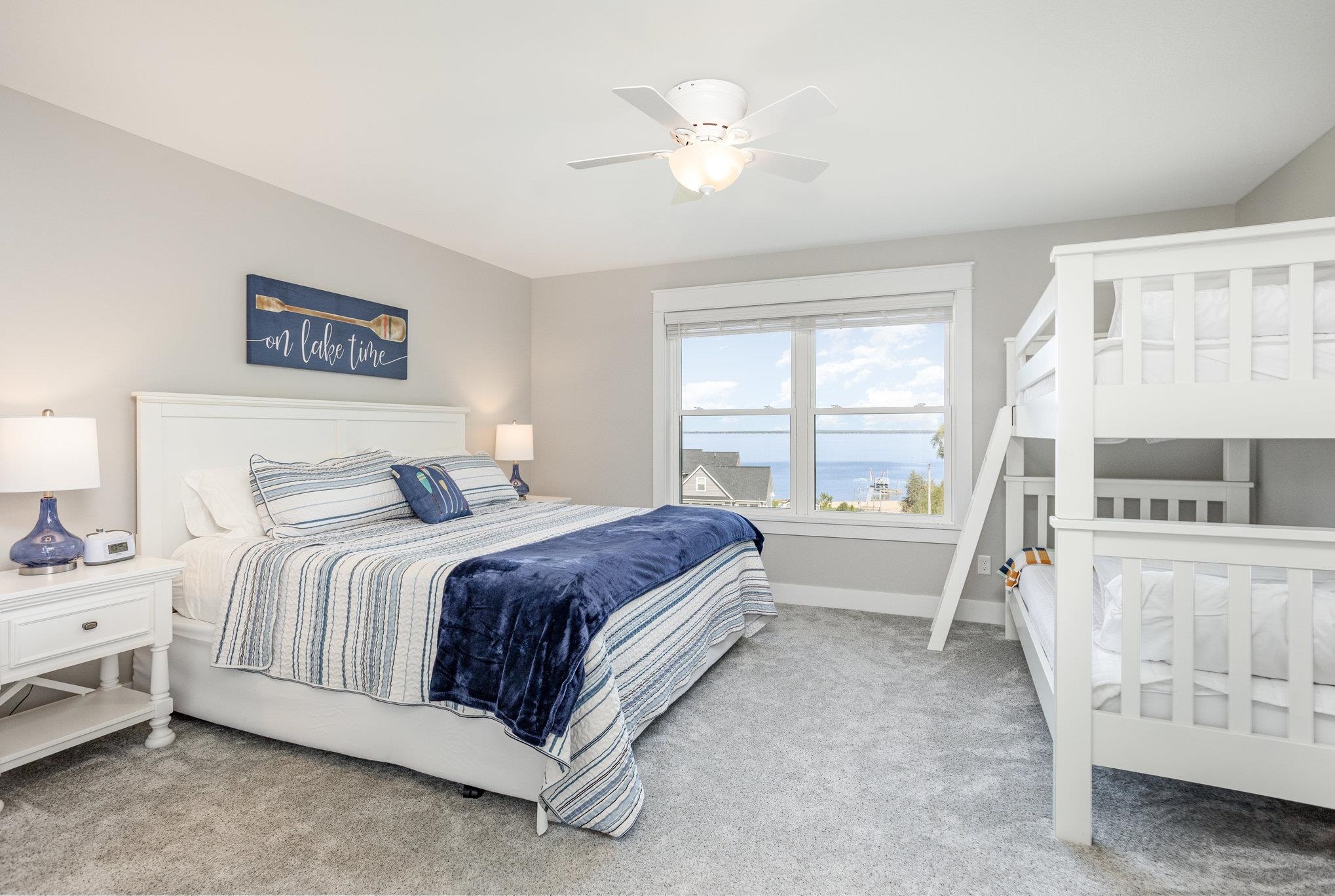 Houghton Lake, Michigan, 48629, United States, 3 Bedrooms Bedrooms, ,3 BathroomsBathrooms,Residential,For Sale,1983284