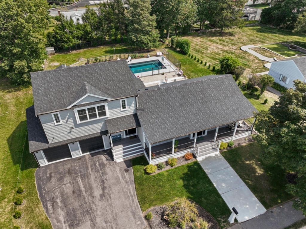 Braintree, Massachusetts, 02184, United States, 3 Bedrooms Bedrooms, ,5 BathroomsBathrooms,Residential,For Sale,1940889